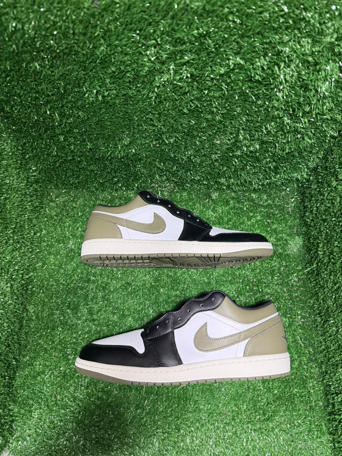 Nike Jordan 1 Low Black Toe Medium Olive size 13. Size US 13 / EU 46 - 4 Thumbnail