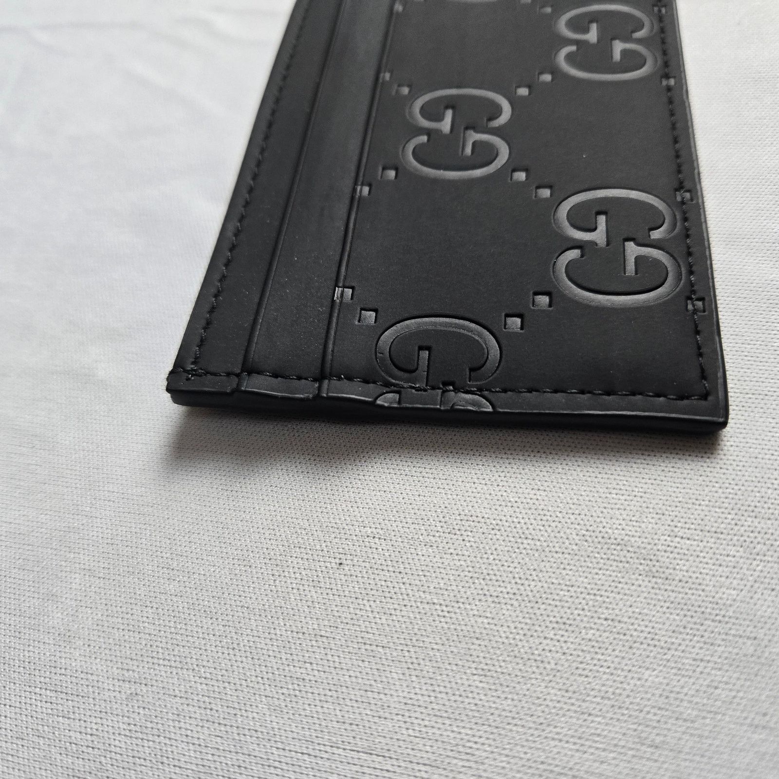 Gucci Gucci Monogram Supreme GG Rubber effect Card Case or Holder Size ONE SIZE - 6 Thumbnail