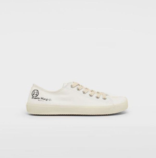 o1w1db10324 Sneaker in White