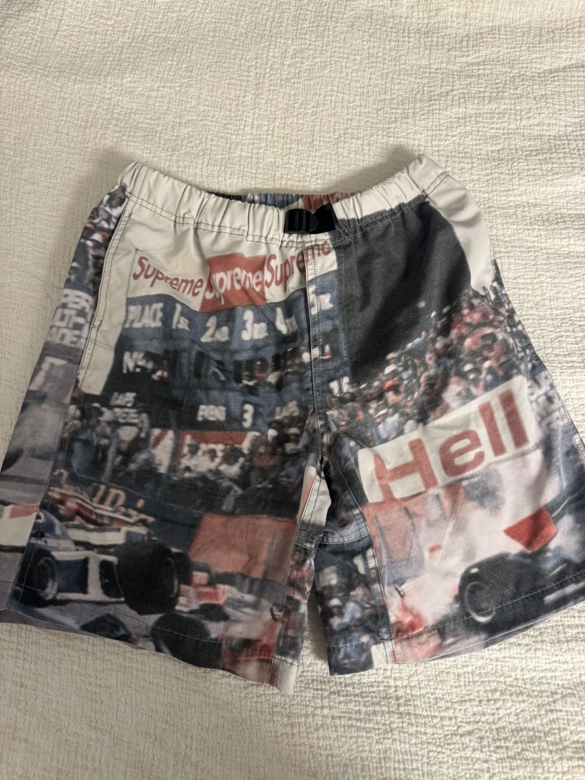 Supreme Supreme Grand Prix Belted Short Size US 34 / EU 50 - 1 Thumbnail