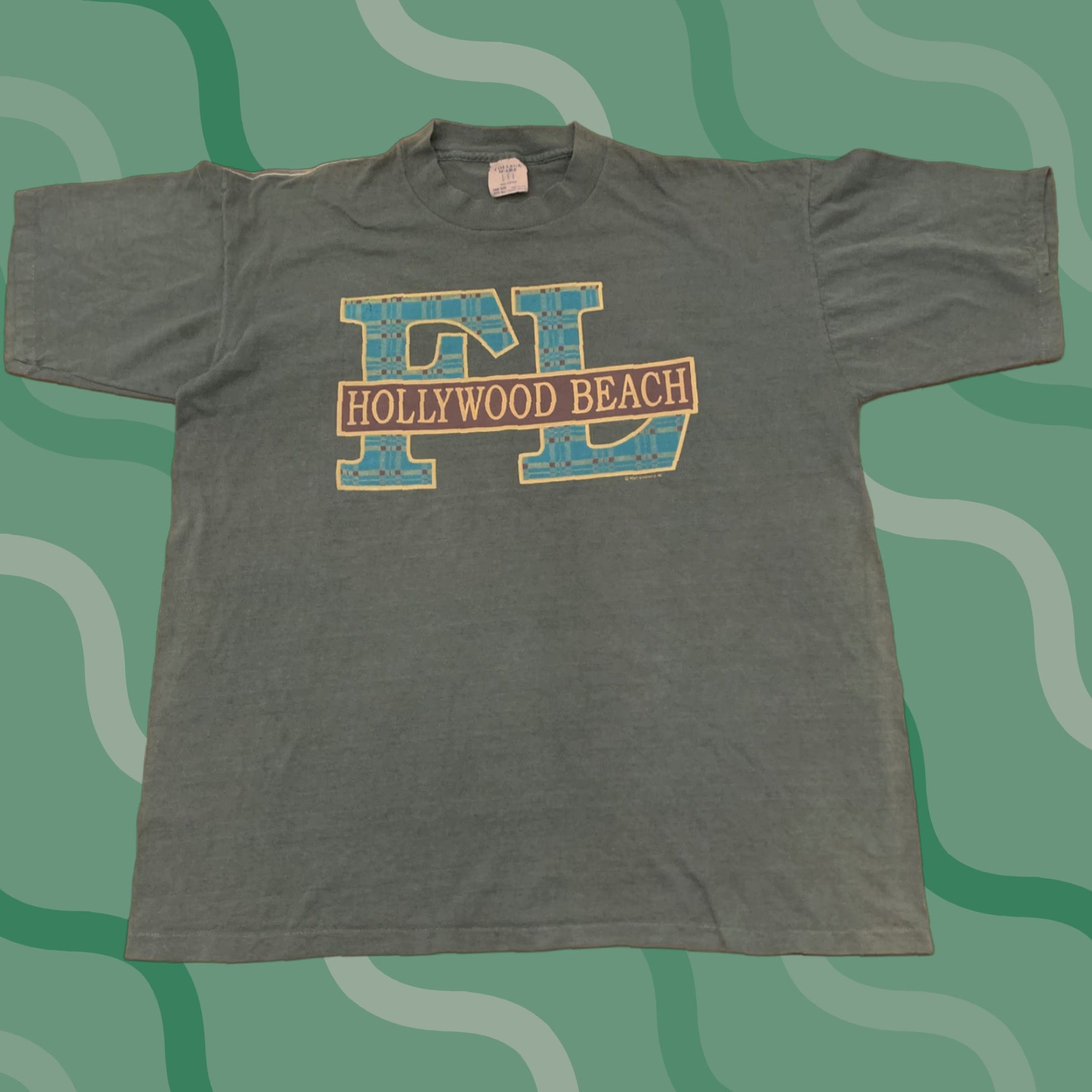 Vintage VINTAGE 80s Hollywood Beach Florida T-Shirt Adult XL Green Single Stitch USA Embroidered College Ware 80s Men Shirts Size US XL / EU 56 / 4 - 1 Thumbnail