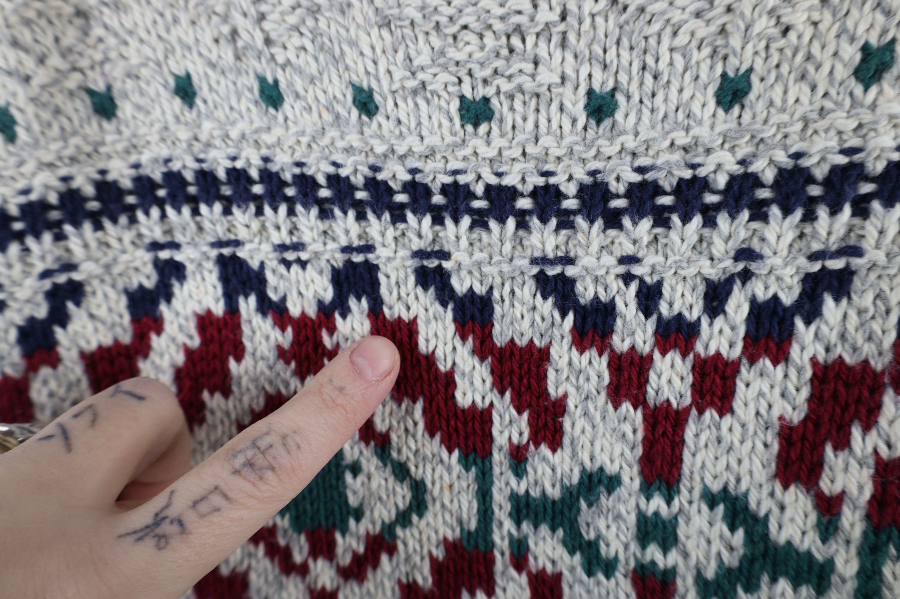 Vintage Vintage 90s Streetwear Southwestern Fair Isle Sweater Size US XL / EU 56 / 4 - 8 Thumbnail
