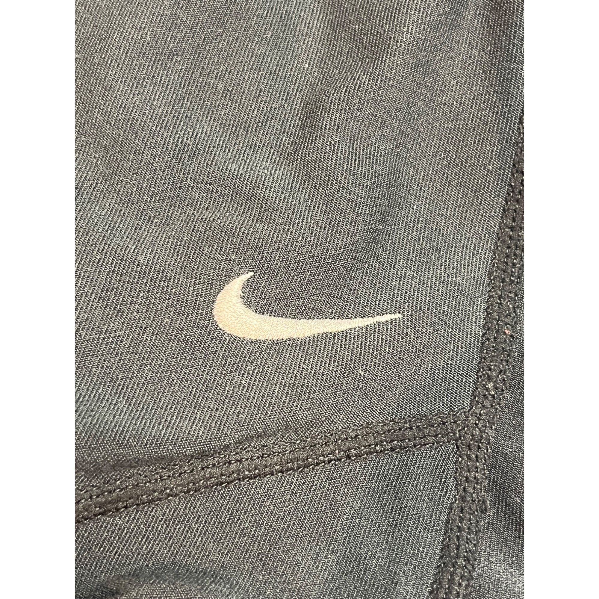 Nike S | Nike Yoga Shorts Size 26" / US 2 / IT 38 - 4 Thumbnail