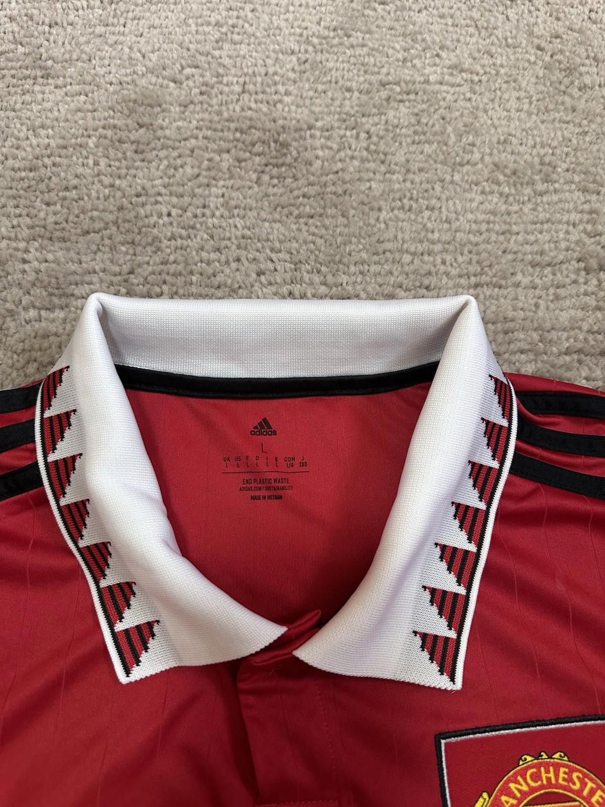 Adidas Manchester United 2022/23 Home Football Shirt Soccer Jersey Size US L / EU 52-54 / 3 - 4 Thumbnail