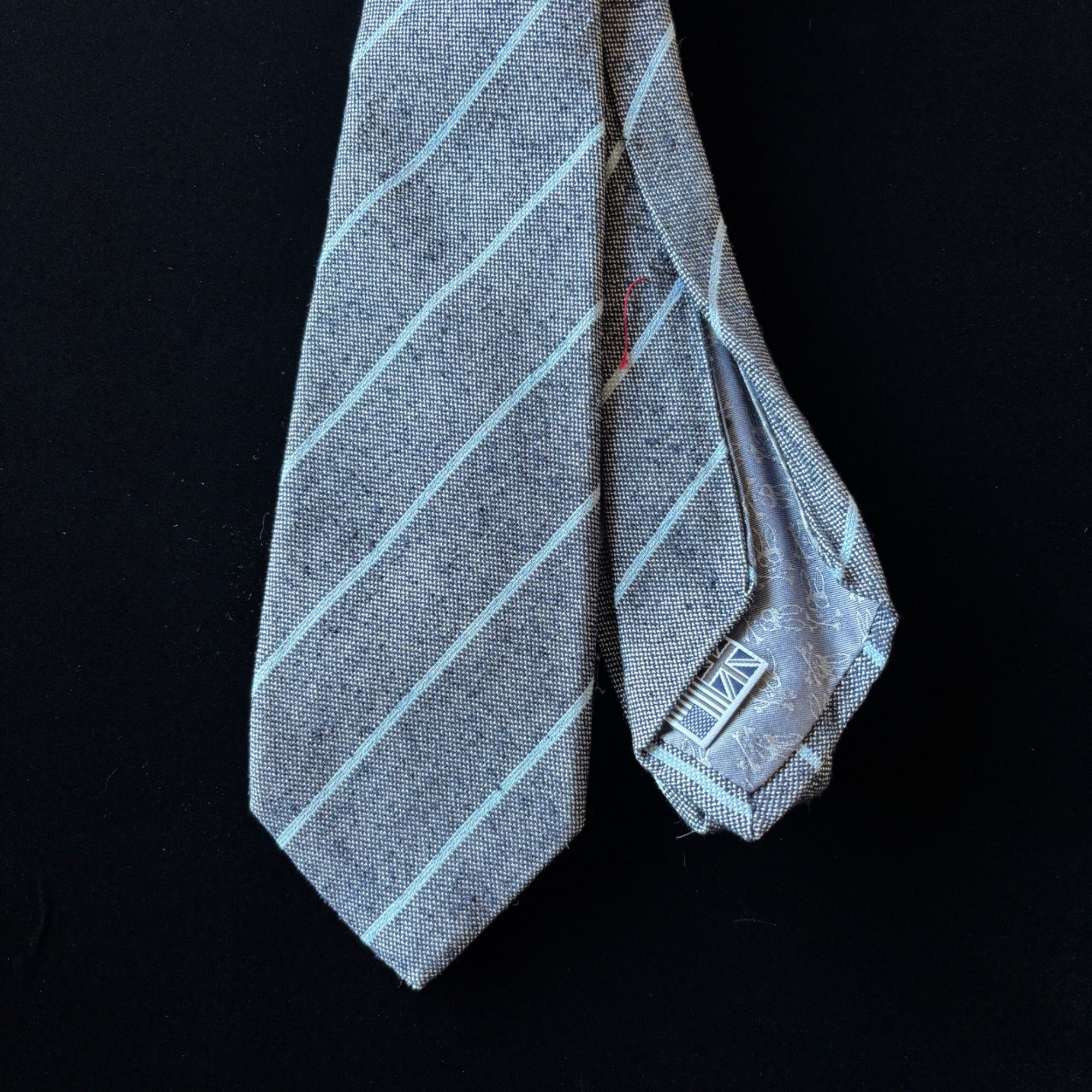 Psycho Bunny Psycho Bunny Tie Gray Pinstripe Silk Made in USA Skull Cross Size ONE SIZE - 6 Thumbnail