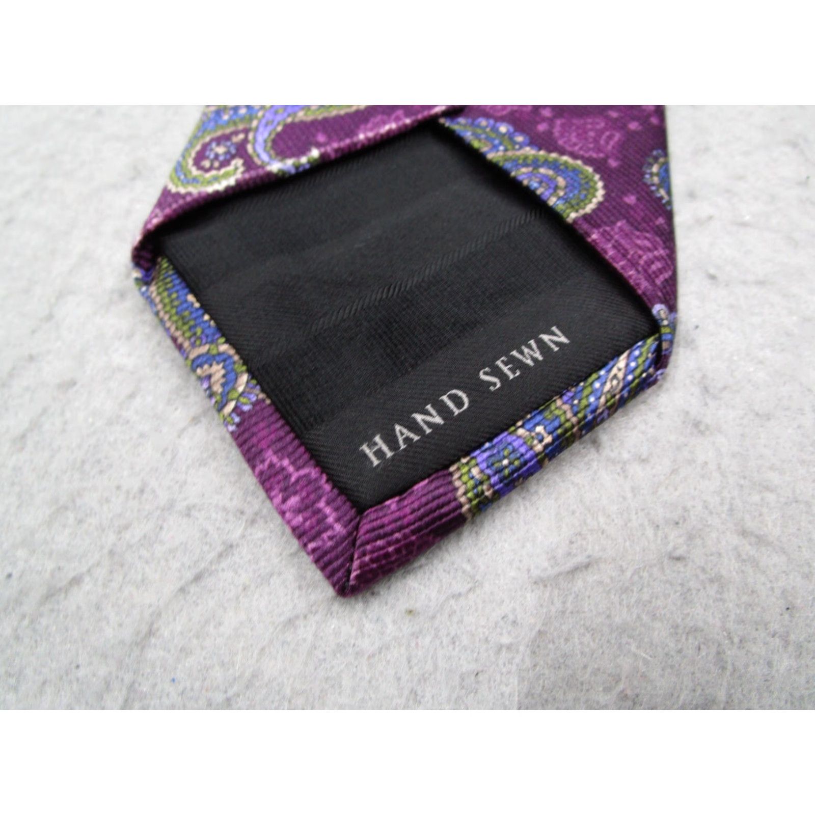 Robert Talbott Robert Talbott Purple Paisley Silk Tie One Size Classic Designer Made in USA Size ONE SIZE - 4 Thumbnail