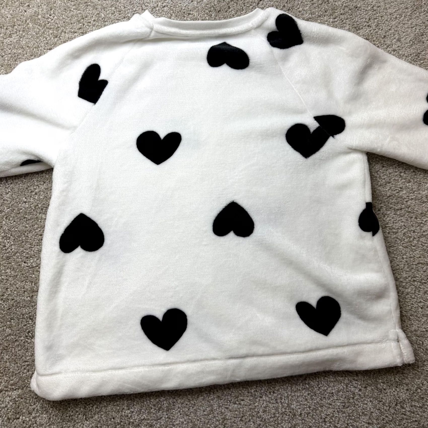 Loft LOFT Sweater Womens Medium White Crew Neck Fleece Heart Print Pullover Size M / US 6-8 / IT 42-44 - 6 Thumbnail