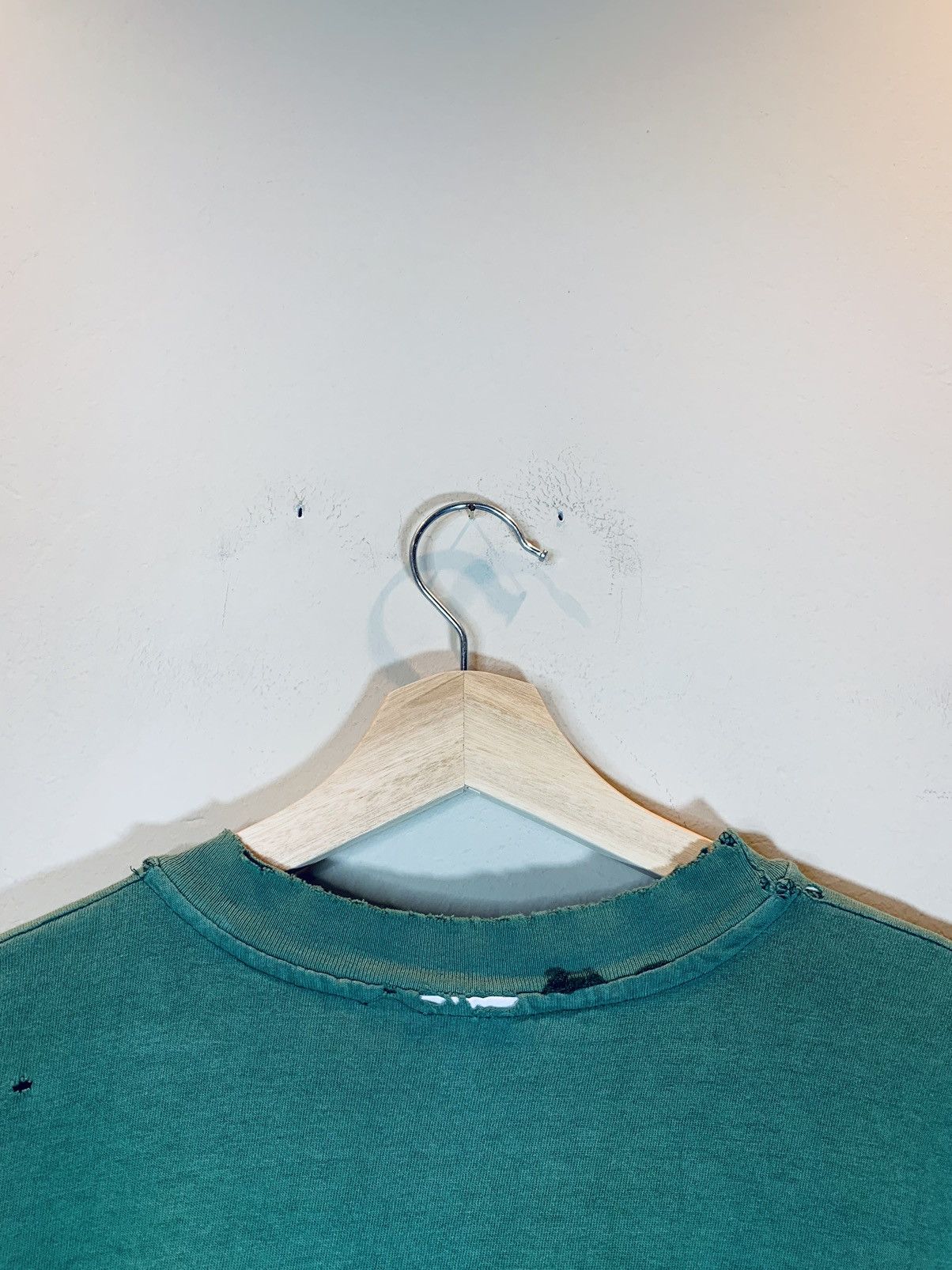 Vintage *RARE* Vintage Notre Dame Football Faded Single Stitch Shirt Size US XL / EU 56 / 4 - 8 Thumbnail