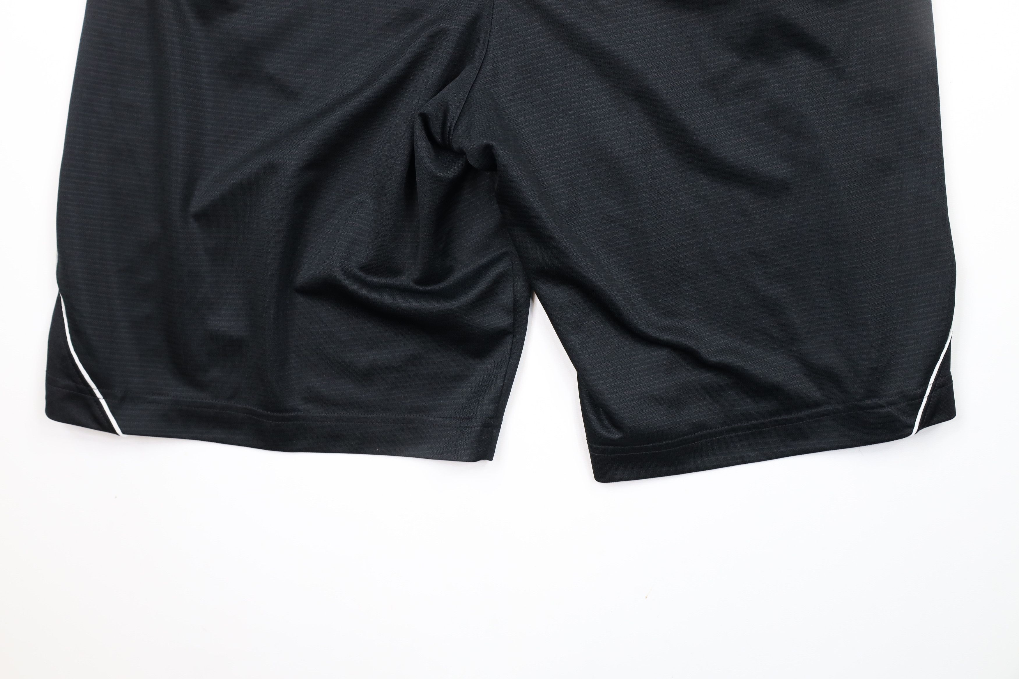 Nike × Vintage Vintage Nike Scott Mini Swoosh Gym Basketball Shorts Black Size US 32 / EU 48 - 11 Thumbnail