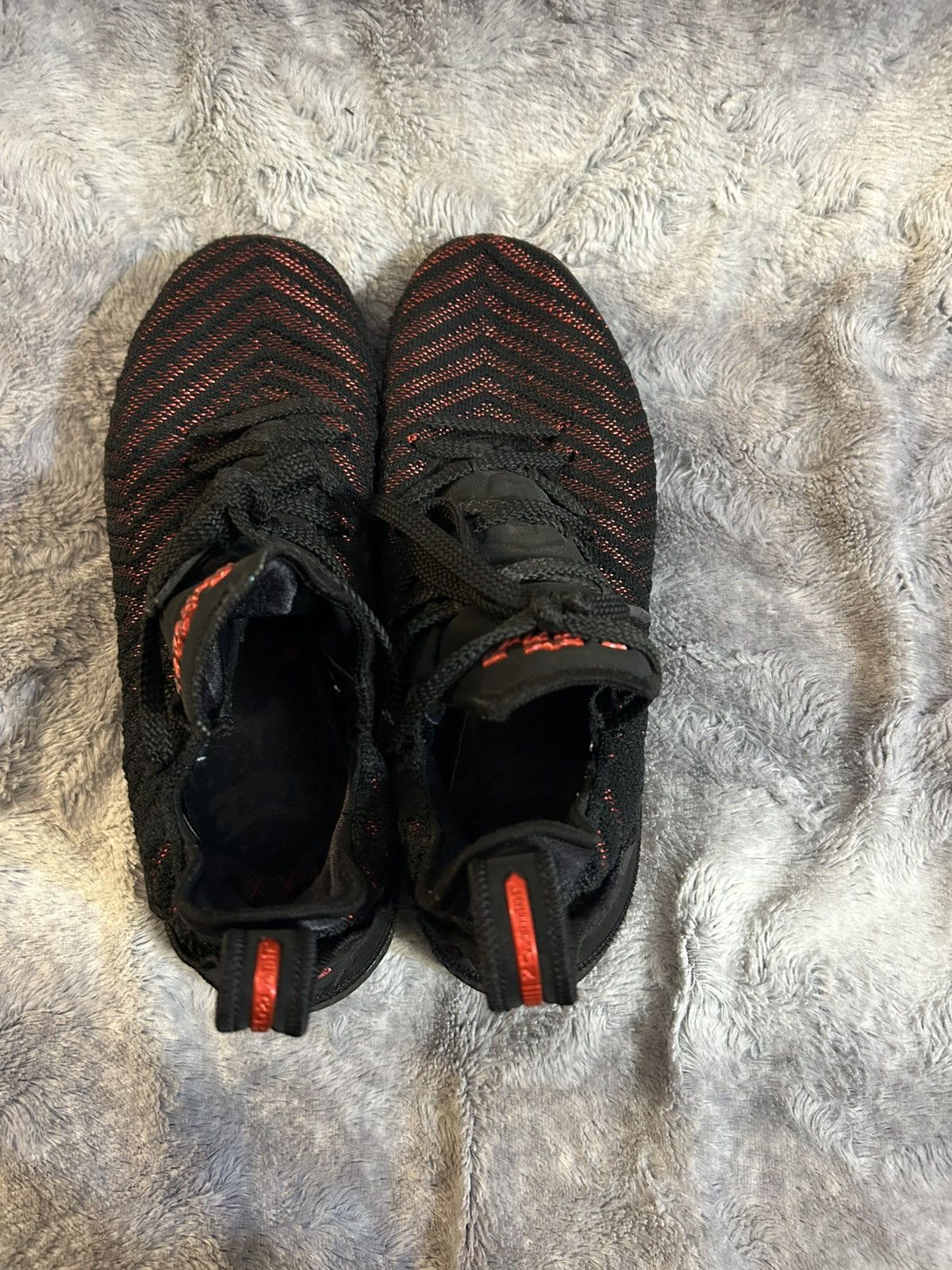 Nike Nike LeBron 16 GS Fresh Bred Size 6.5y Size US 6.5 / EU 39-40 - 5 Thumbnail