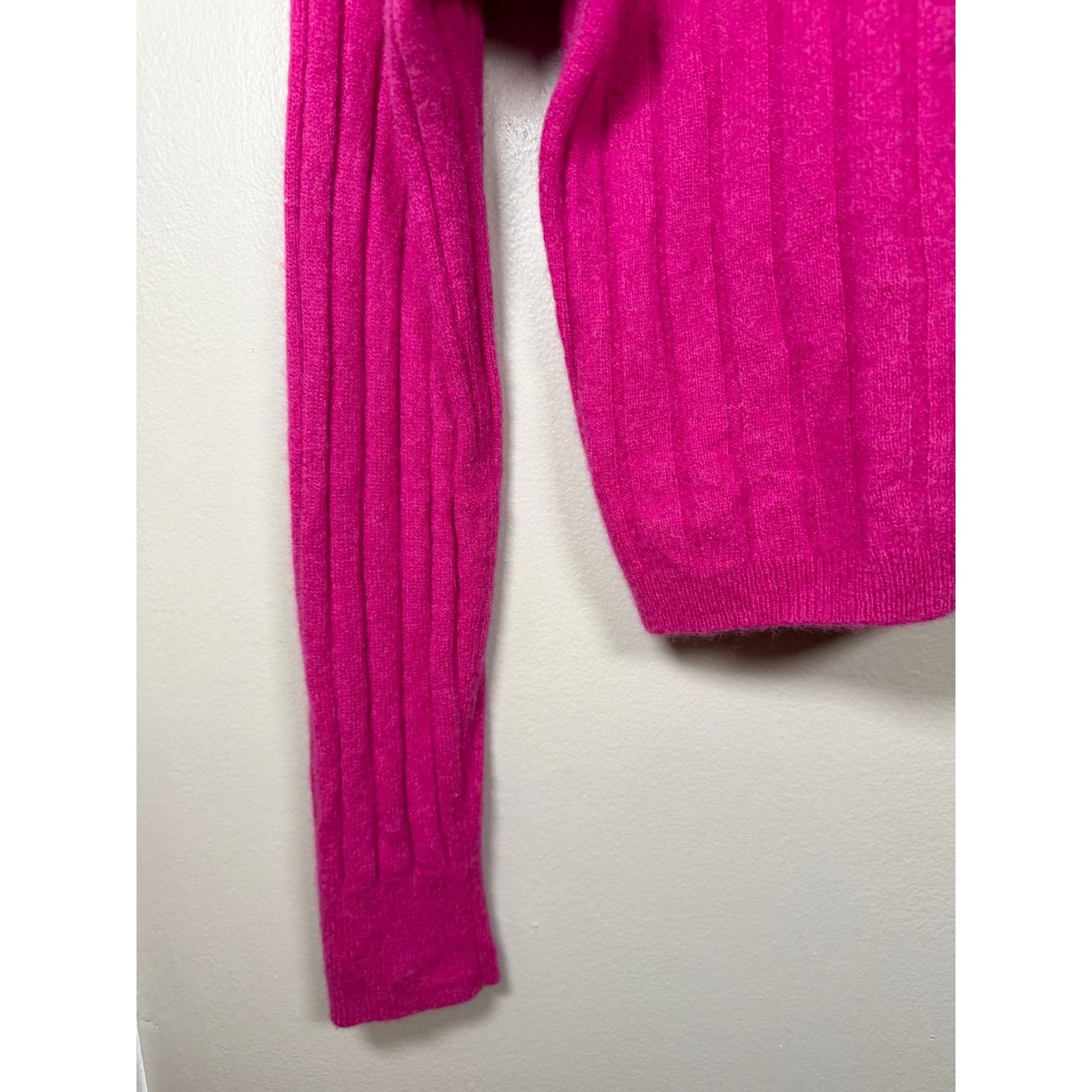 NAADAM NWOT Naadam Lightweight Cashmere Ribbed Cropped Sweater S Size S / US 4 / IT 40 - 8 Thumbnail