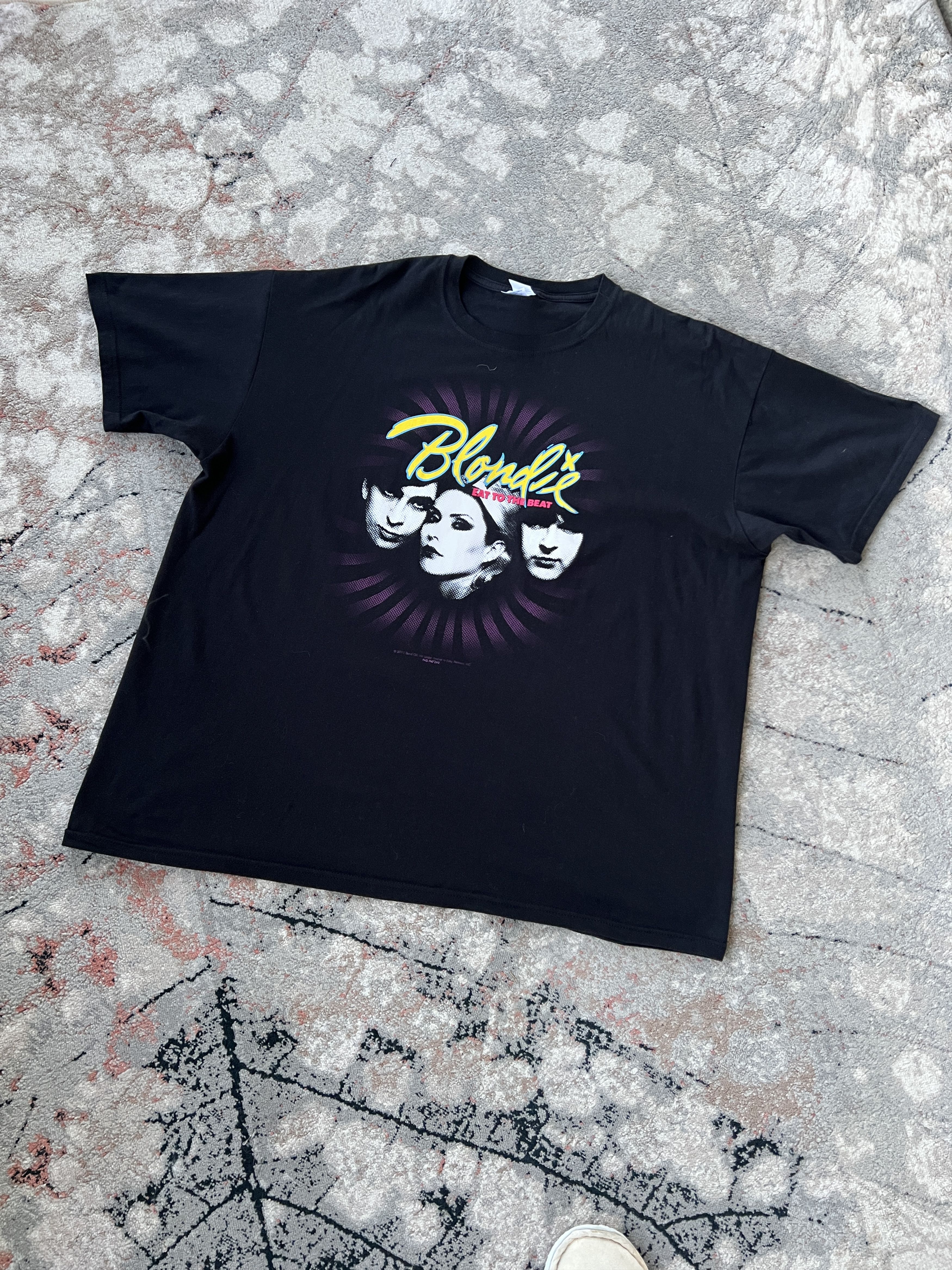 Band Tees 2011 Blondie Eat To The Beat Tee Size US XXL / EU 58 / 5 - 1 Thumbnail