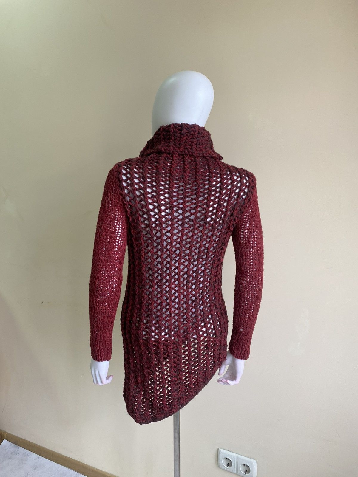 Helmut Lang Helmut Lang Red Open Knit Sweater Size P Size XS / US 0-2 / IT 36-38 - 8 Thumbnail