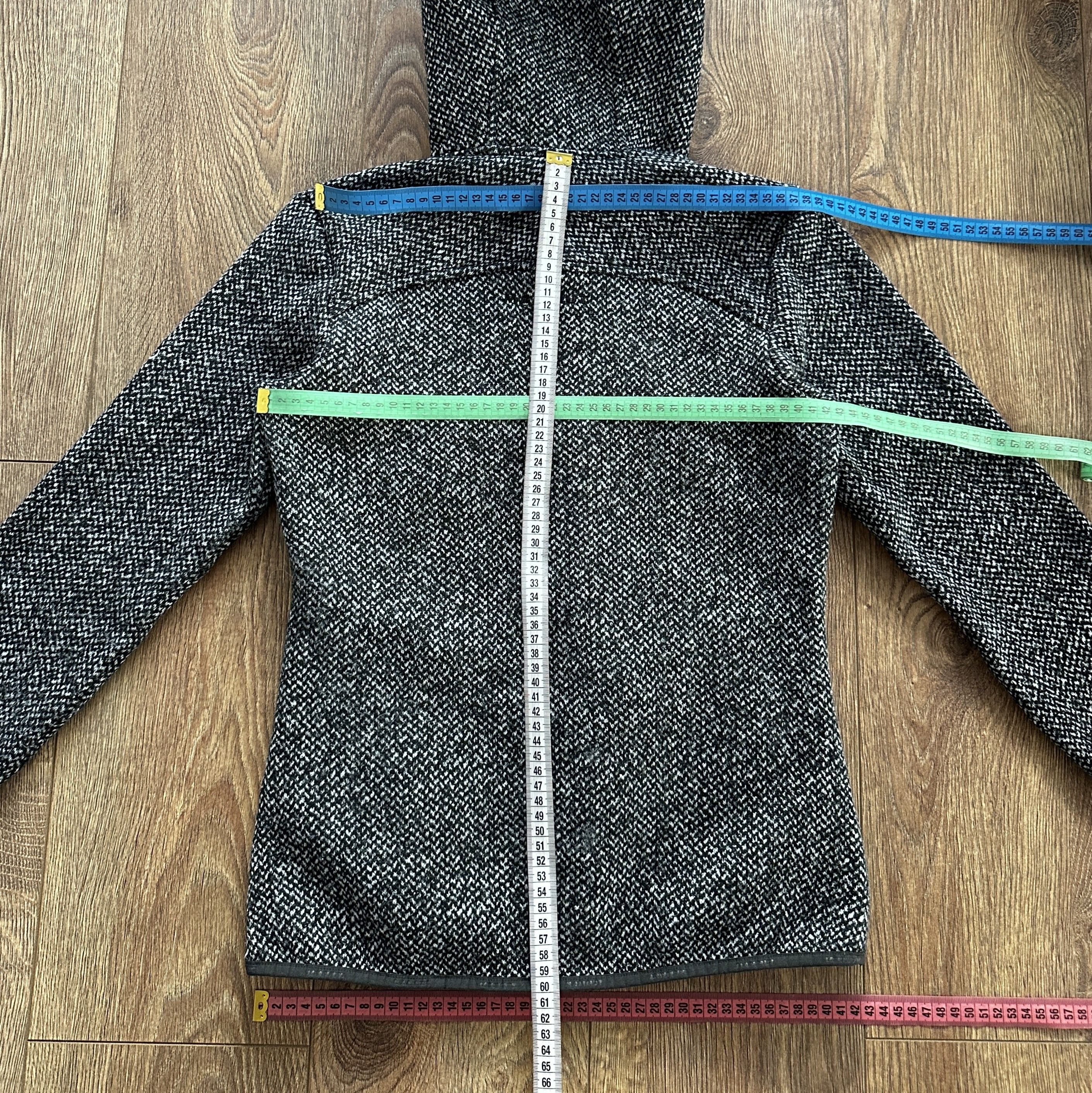Mammut Mammut Chamuera ML Hooded Jacket Size XS Outdoor Trekking Size XS / US 0-2 / IT 36-38 - 24 Thumbnail