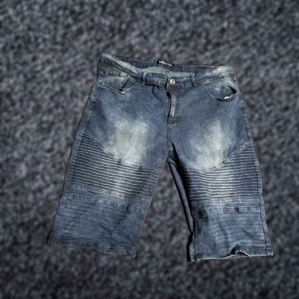 rokh ROK Handcrafted Acid Wash Moto Shorts Mens Sz 42 Bermuda Denim Blue 42 Regular Pockets Casual Vintage No (adjust as per allowed: only original words) Size US 42 / EU 58 - 1 Thumbnail