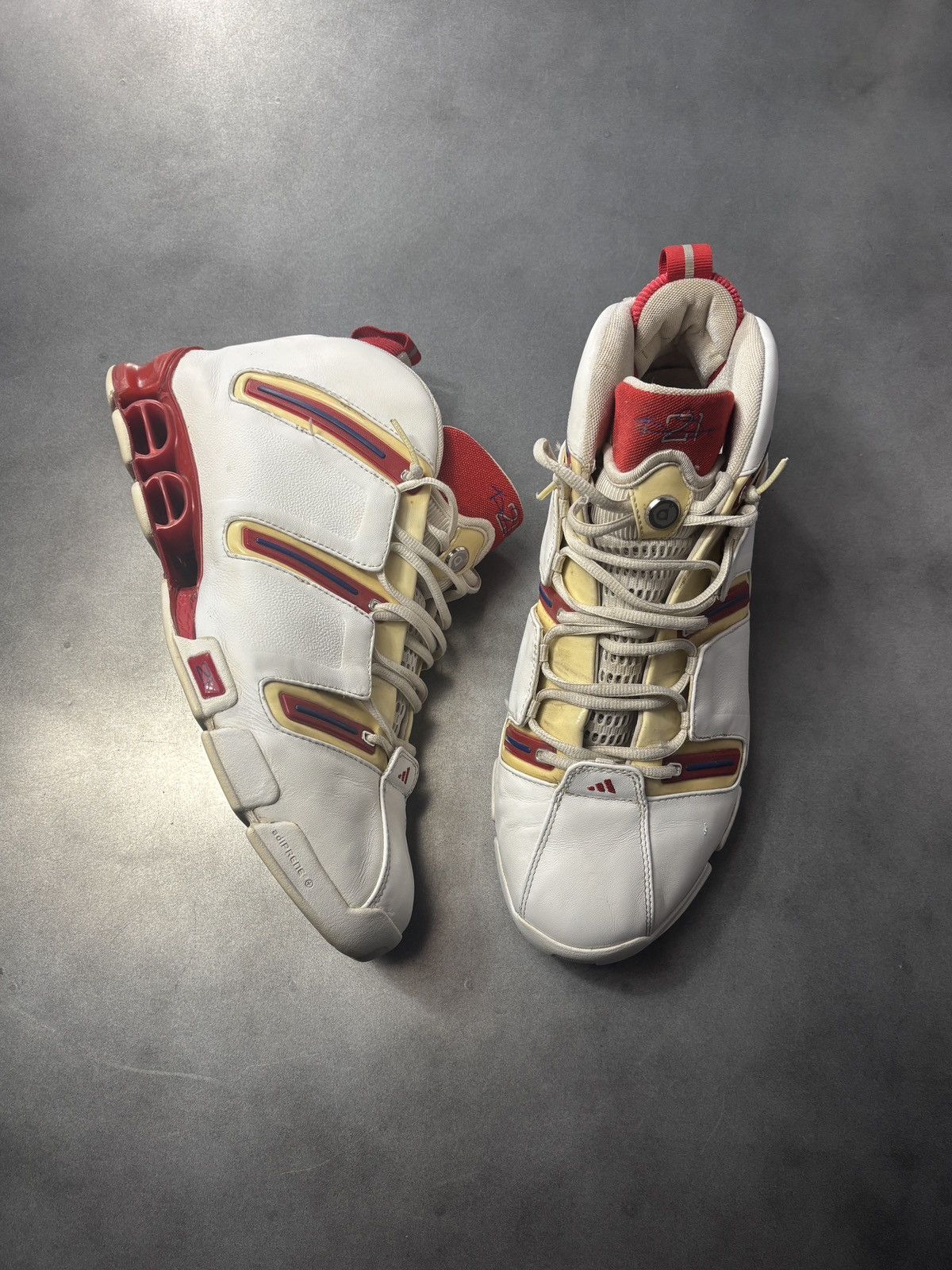 Adidas “ Vintage “ 2005 Kevin Garnett 3 KG 2 Malick A3 Bounce  Shoes Size 20 Adidas × Vintage 2005 Adidas Kevin Garnett A3 2 Bounce  main image 4