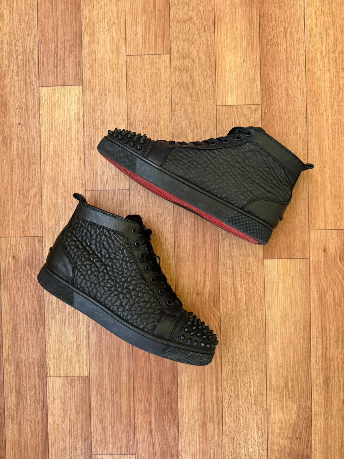 Christian Louboutin Christian louboutin black Matte spikes Sneakers Size US 7 / EU 40 - 5 Thumbnail