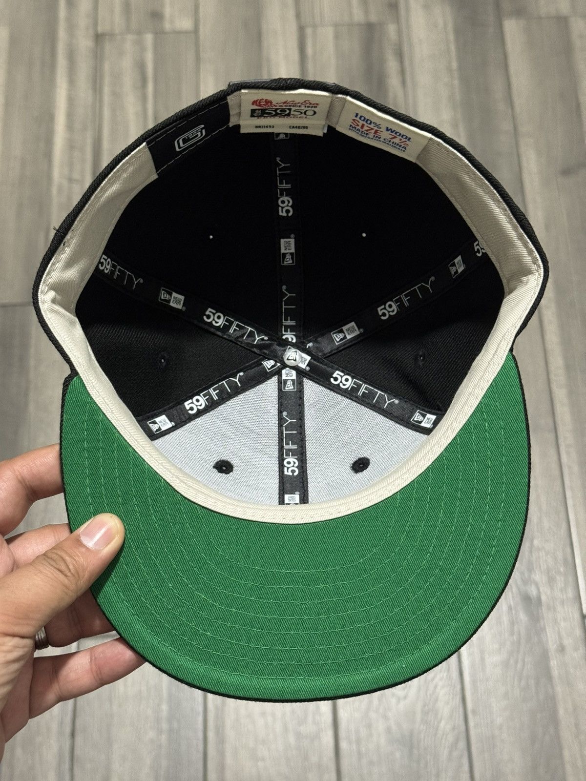 Fear of God × New Era Japan Exclusive Fear of God Fitteds Size ONE SIZE - 3 Thumbnail