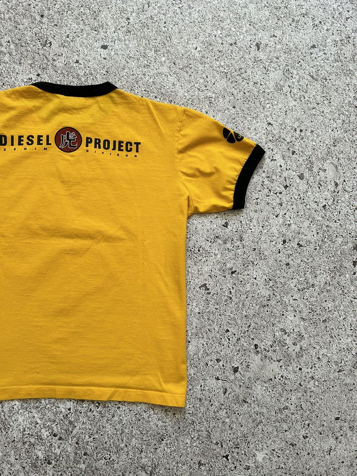 Diesel × Japanese Brand Vintage 90s Diesel Denim Division t-shirt retro rare Y2K Size US L / EU 52-54 / 3 - 8 Thumbnail