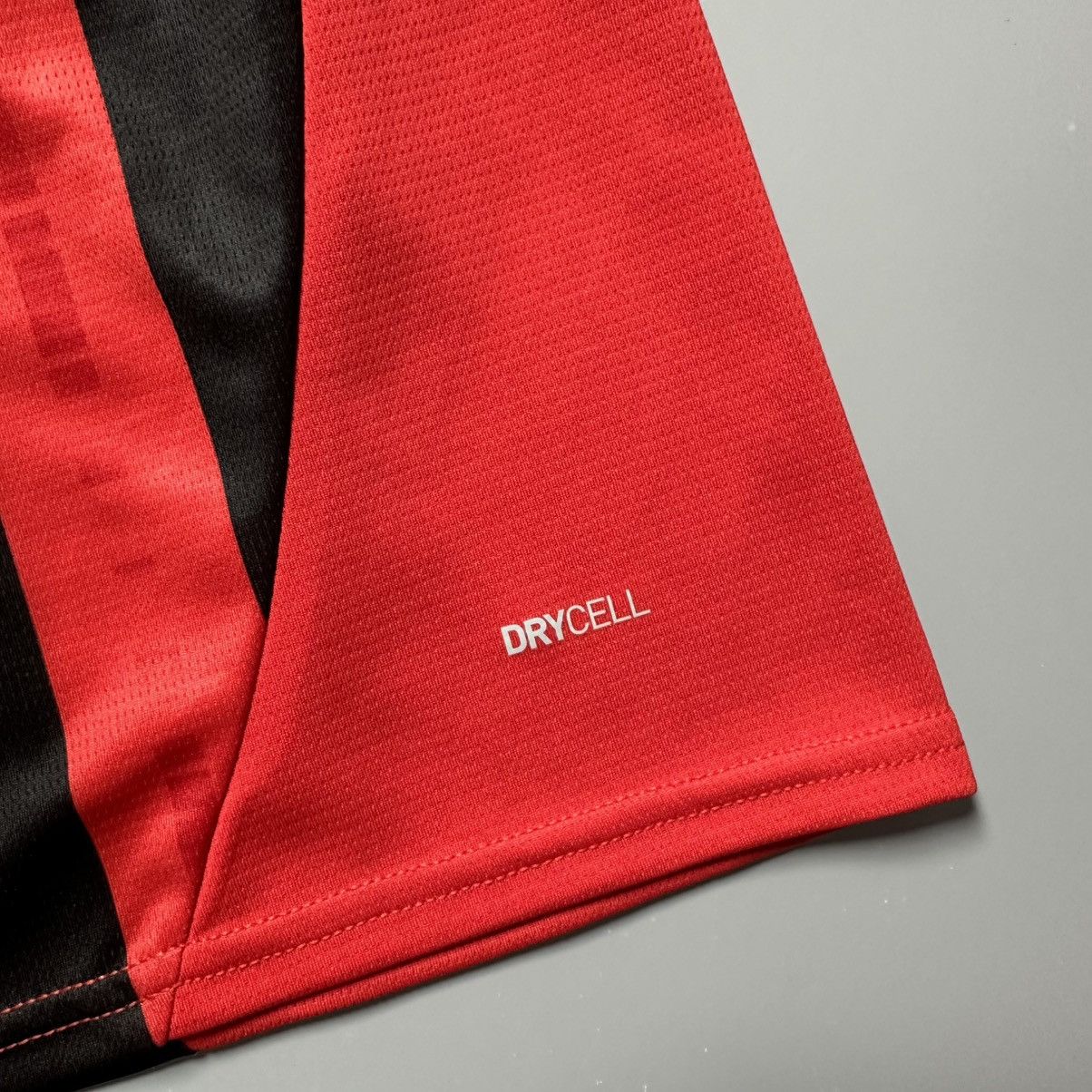 Puma AC MILAN PUMA 2024/2025 FOOTBALL HOME JERSEY #10 PULISIC Size US M / EU 48-50 / 2 - 8 Thumbnail