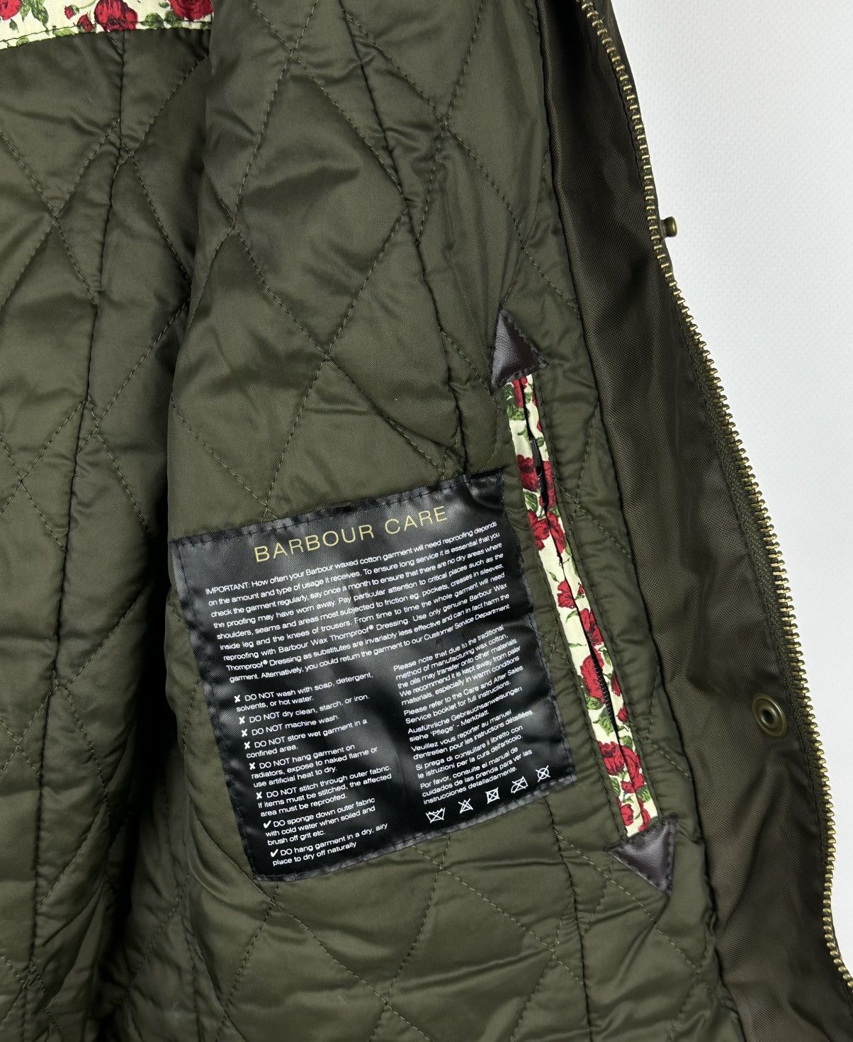 Barbour BARBOUR Olive Retail Morris Wax Jacket Medium Liberty Floral Size M / US 6-8 / IT 42-44 - 6 Thumbnail