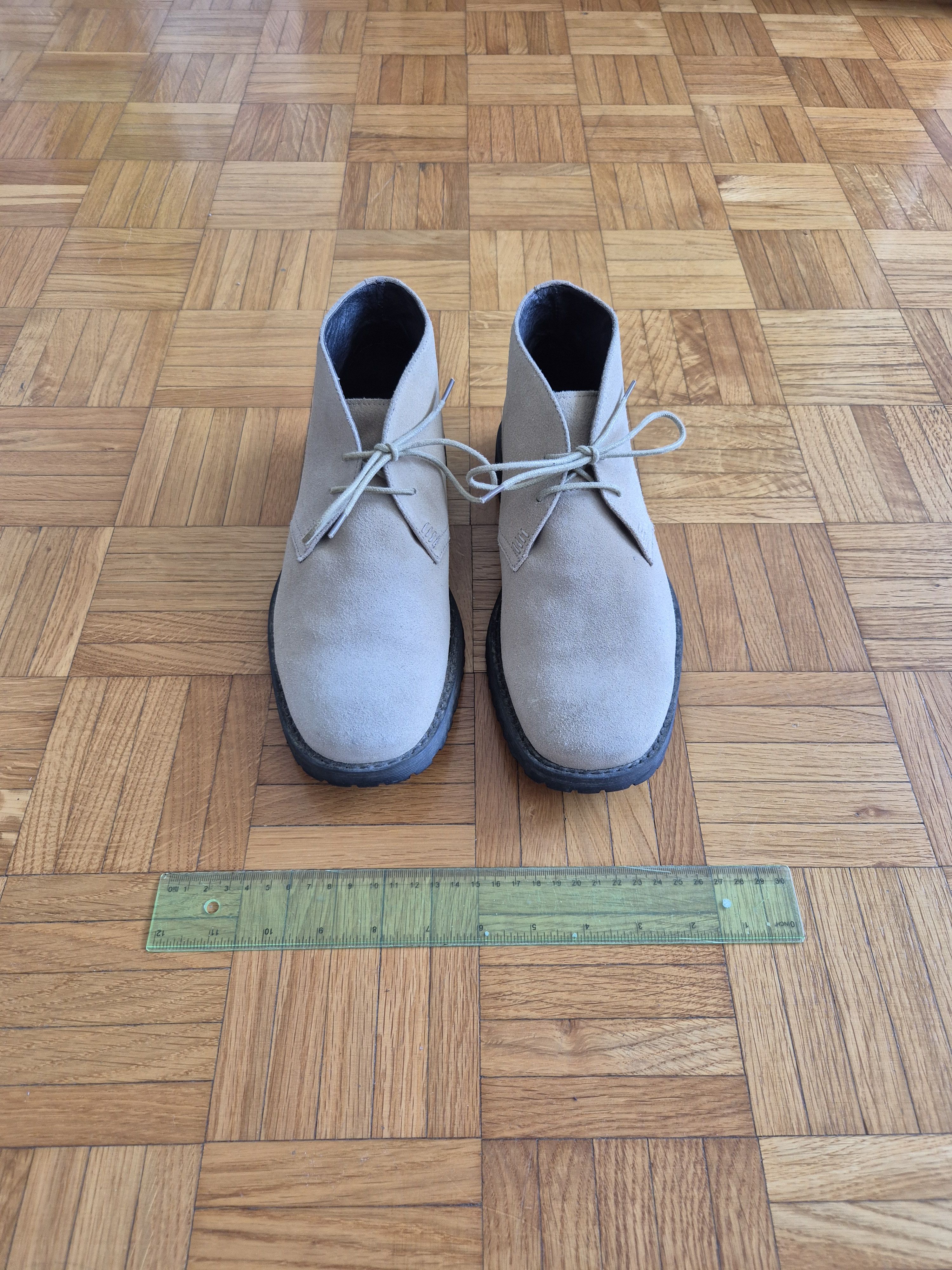 Lands' End Light Beige Suede Chukka Boots Size US 8.5 / EU 41-42 - 3 Thumbnail