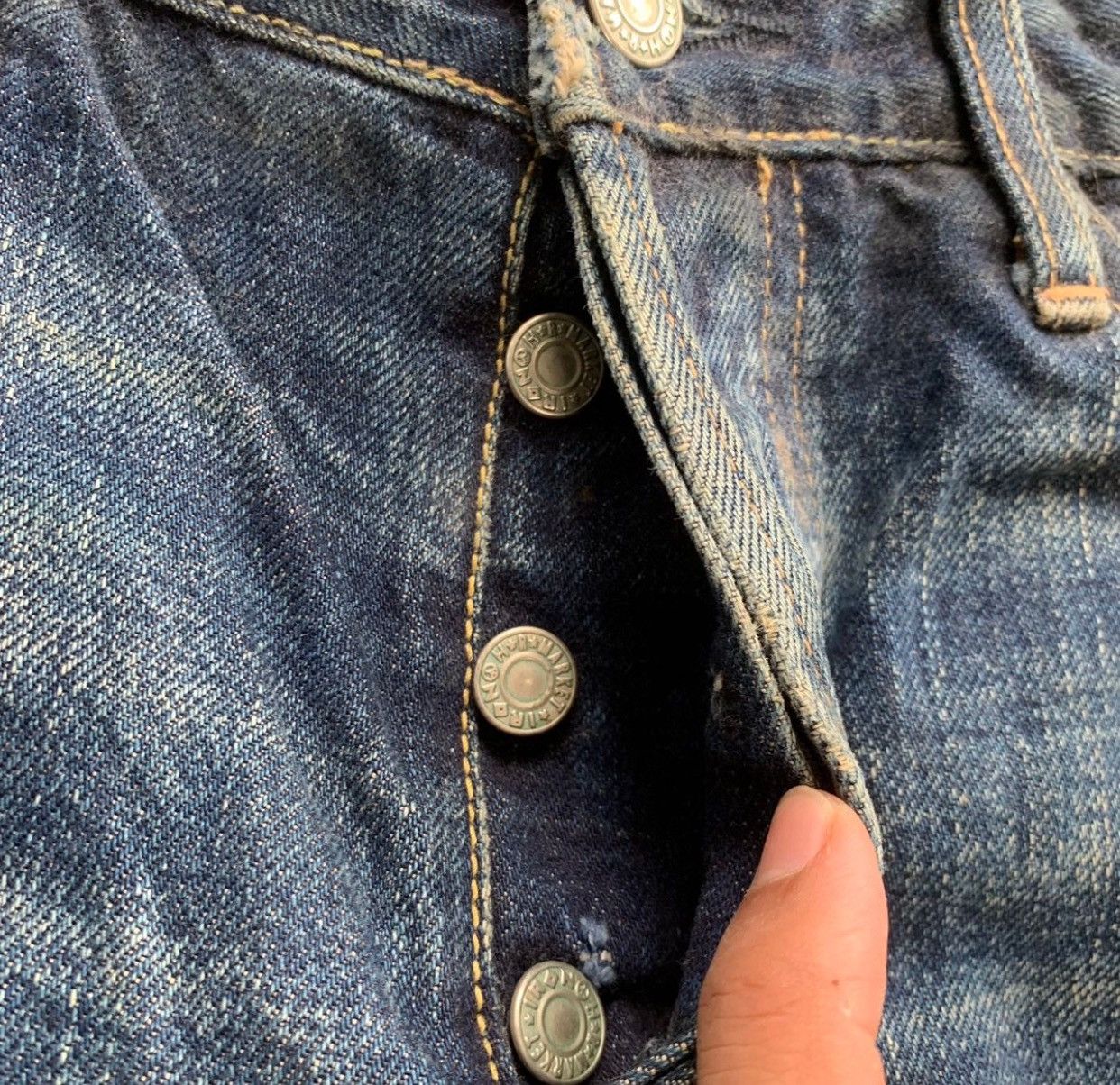 Japanese Brand HRM Indigo Selvedge Red Line Distressed Jeans Denim Size US 32 / EU 48 - 6 Thumbnail