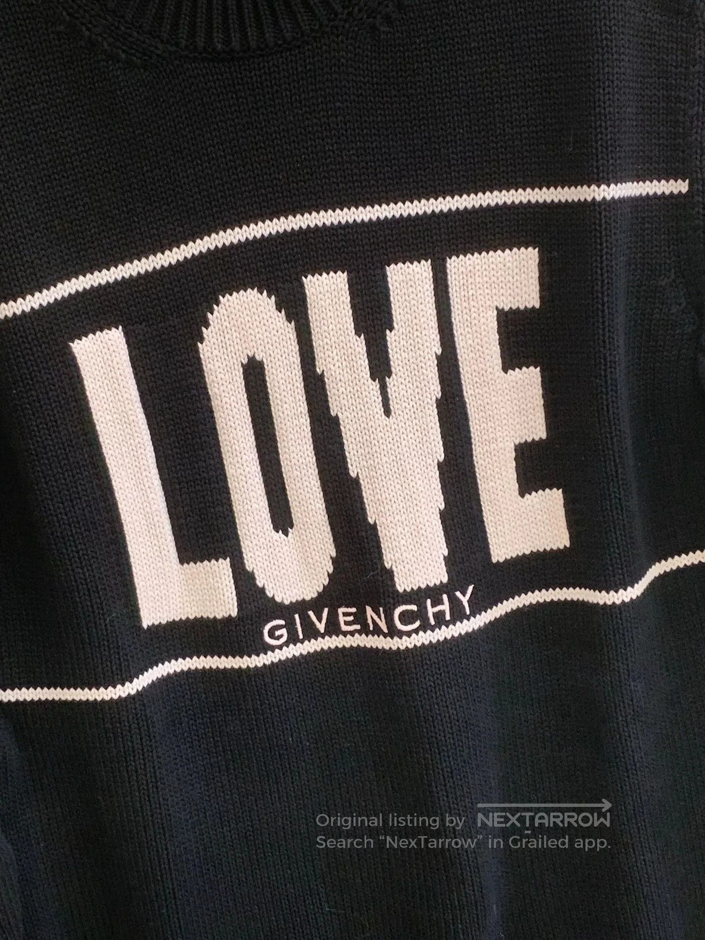 Givenchy Givenchy Women's LOVE Knit Sweater XS. Size US XS / EU 42 / 0 - 3 Thumbnail