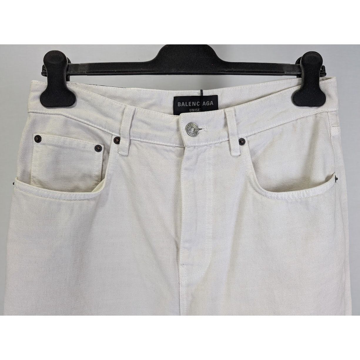 Balenciaga o1rshd1 Loose Fit Jeans White Denim in Cream Size US 26 / EU 42 - 9 Thumbnail