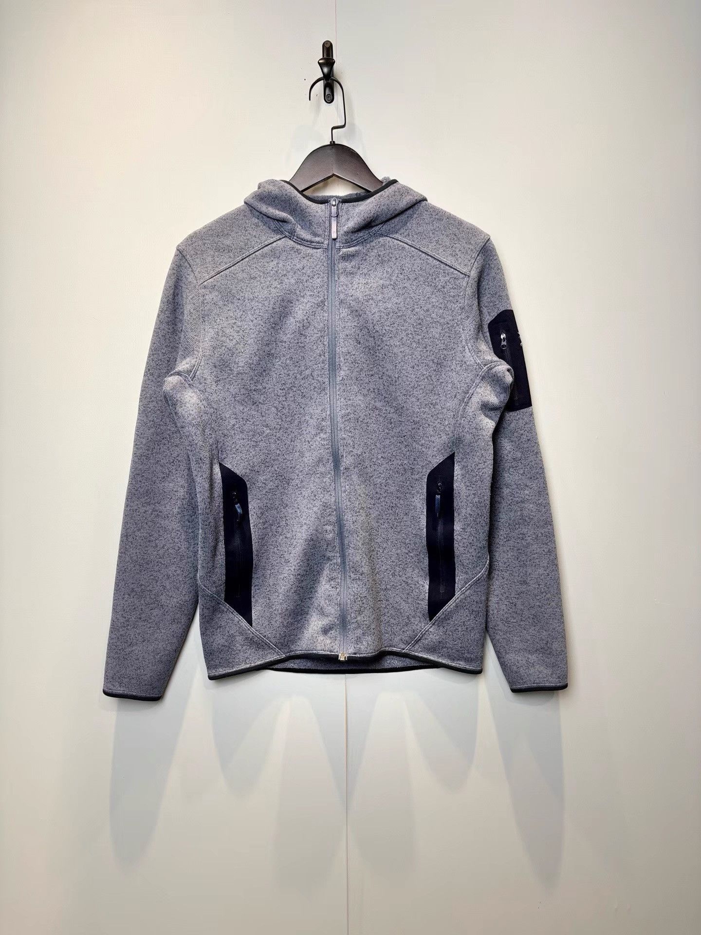 Arc'teryx Arcteryx Blue Covert Hoody Fleece Jacket 36 Size US S / EU 44-46 / 1 - 1 Thumbnail