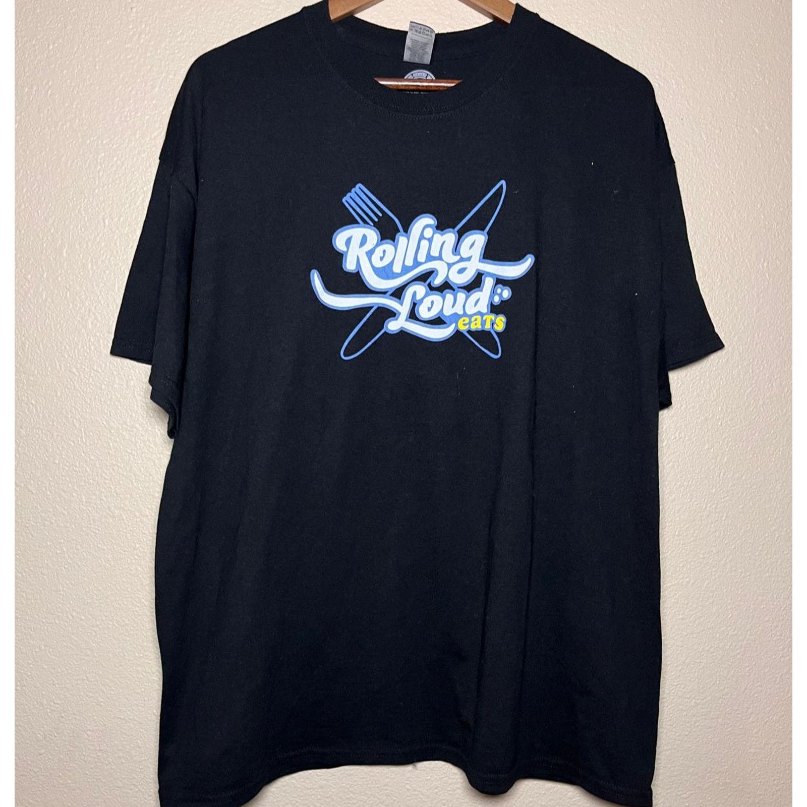🍽️ Rolling Loud Graphic Tee – Gildan DryBlend Size XL
