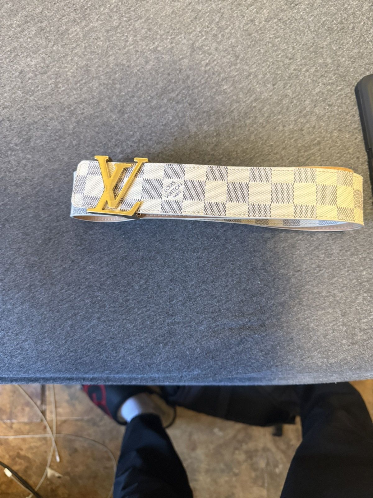Louis Vuitton Louis Vuitton LV Initiales Belt Size 36 - 1 Thumbnail