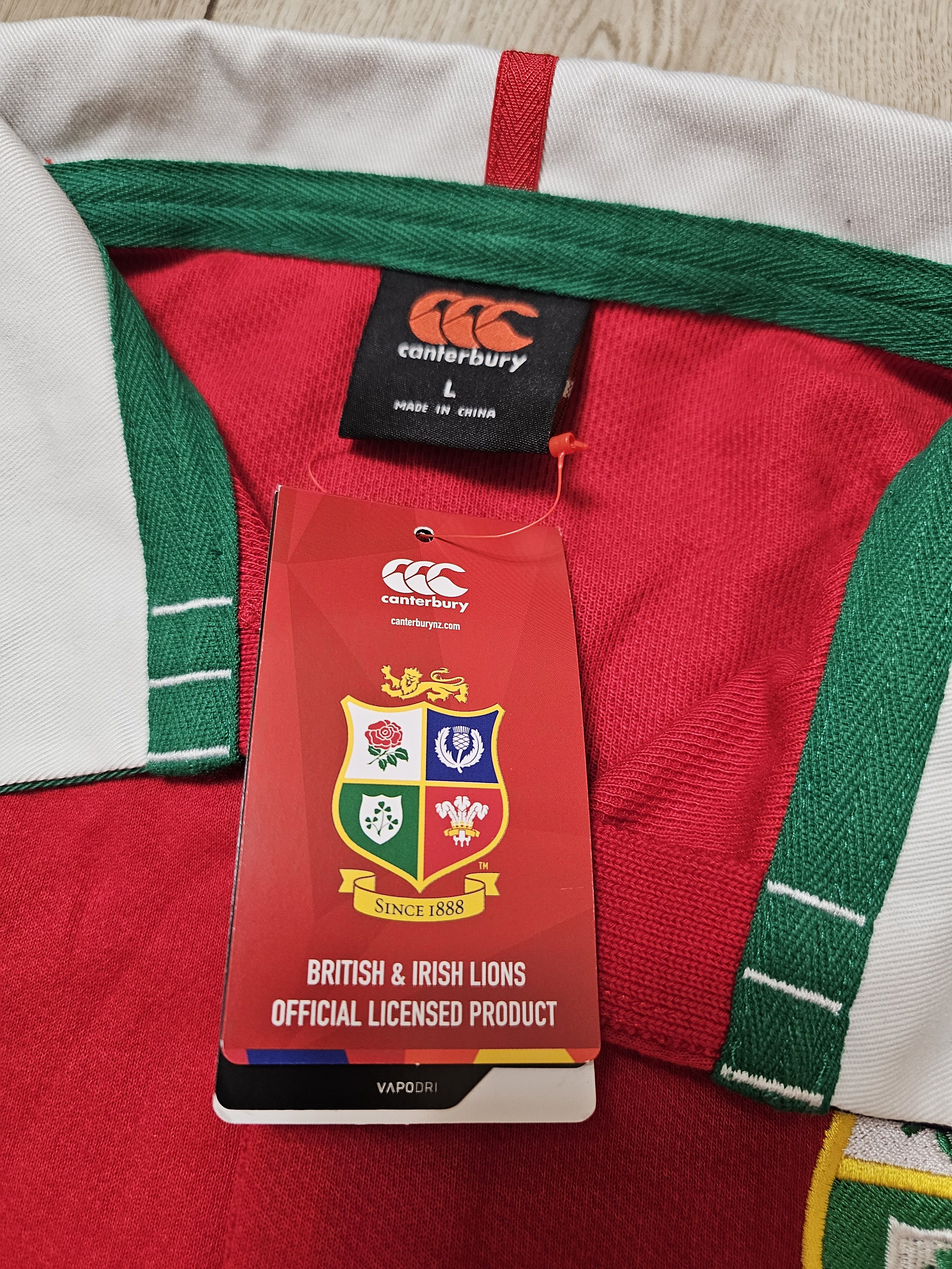Canterbury of New Zealand BRITISH IRISH LIONS RUGBY JERSEY POLO UNION RUGBY JERSEY Size US L / EU 52-54 / 3 - 7 Thumbnail
