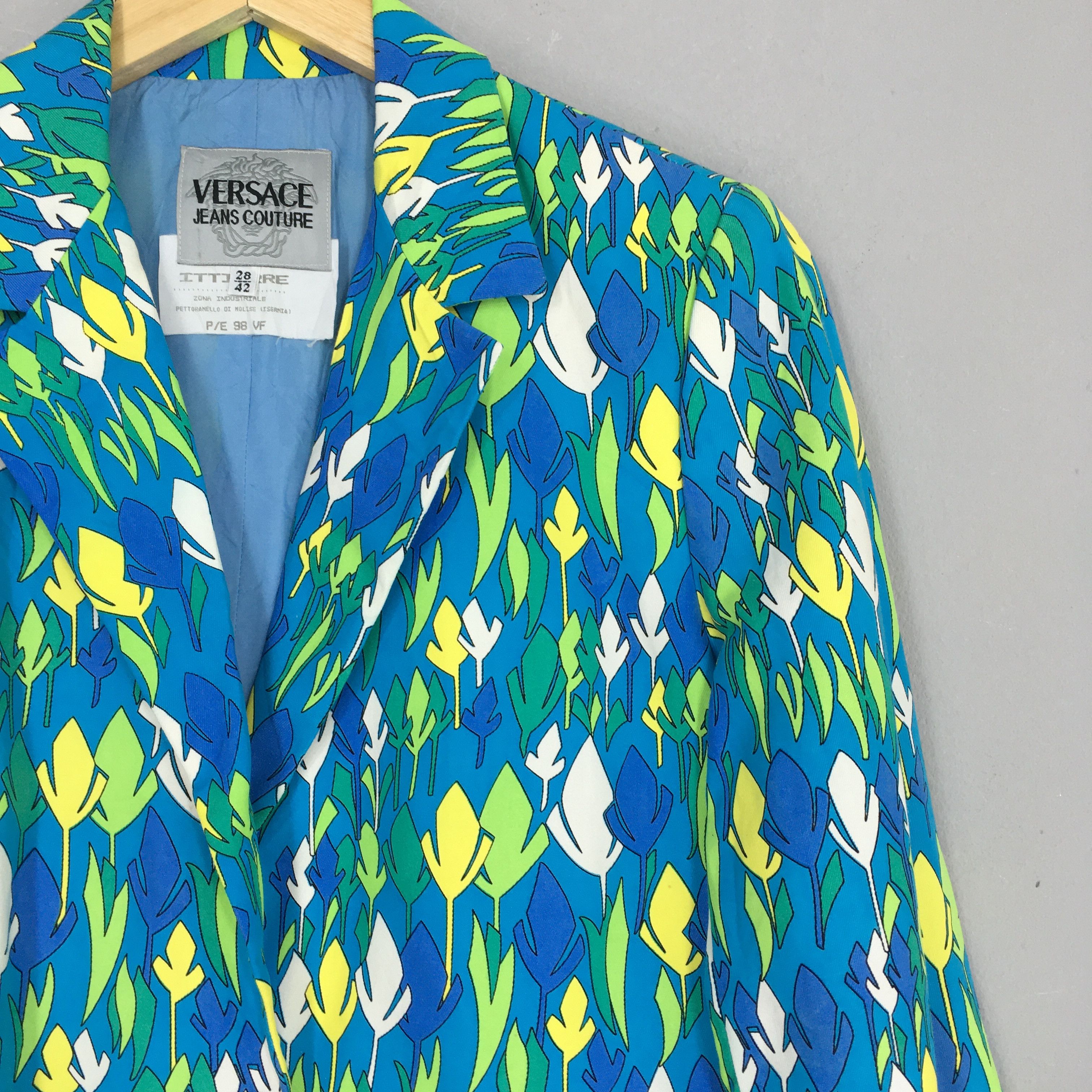 Versace × Vintage Vintage Gianni Versace Tulip Floral Overprints Blazer Coat Size M / US 6-8 / IT 42-44 - 2 Thumbnail