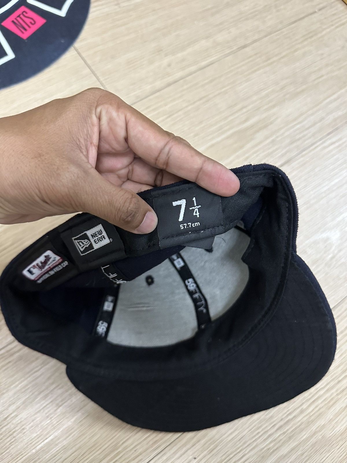 MLB × New York Yankees × Vintage New York Yankees Exclusive For MLB Players On Field Cap Size ONE SIZE - 8 Thumbnail