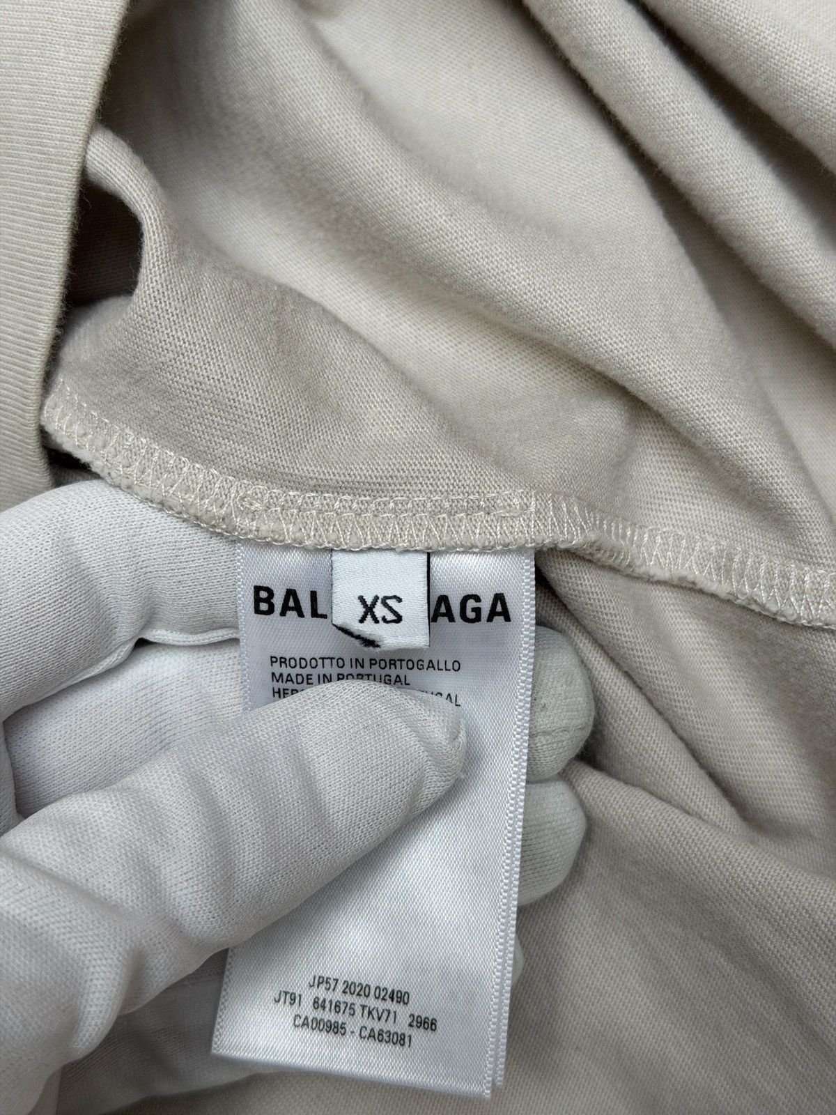 Balenciaga Balenciaga Lion Laurel Embroidery Logo Tee Shirt Beige Size US XS / EU 42 / 0 - 6 Thumbnail