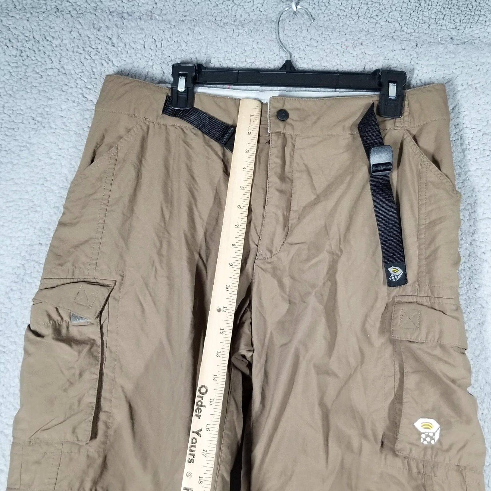 Mountain Hardwear Mountain Hardwear Pants Mens Large Khaki Nylon Hiking Cargo Suspenders OM2192 Size US 35 - 6 Thumbnail