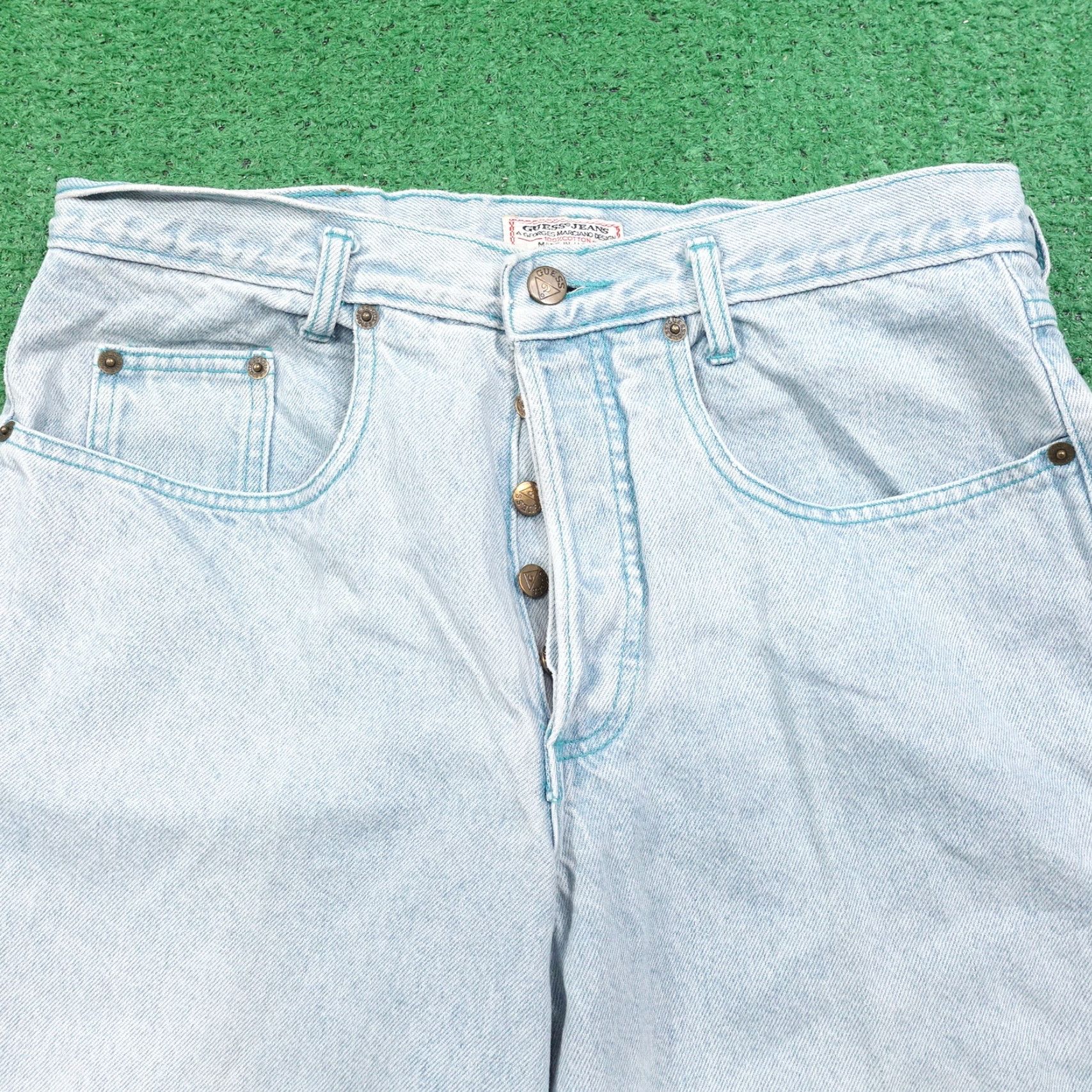 Guess VINTAGE GUESS JEANS WOMENS JORTS SHORTS BLUE SIZE 3 BUTTON FLY COTTON BLEND Size 26" / US 2 / IT 38 - 2 Thumbnail