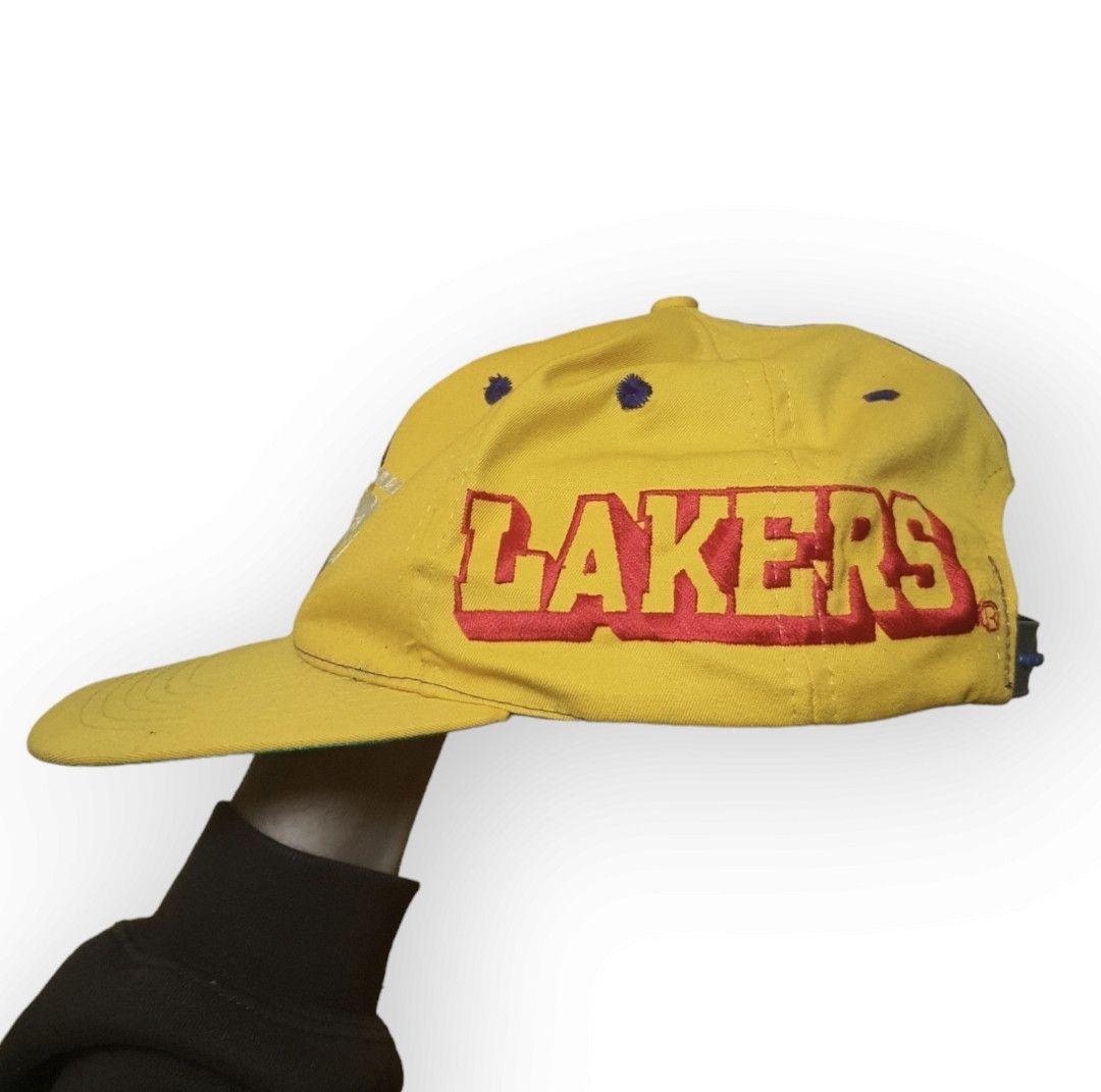 NBA × Vintage Los Angeles Lakers Vintage Purple&Gold Hat Size ONE SIZE - 3 Thumbnail