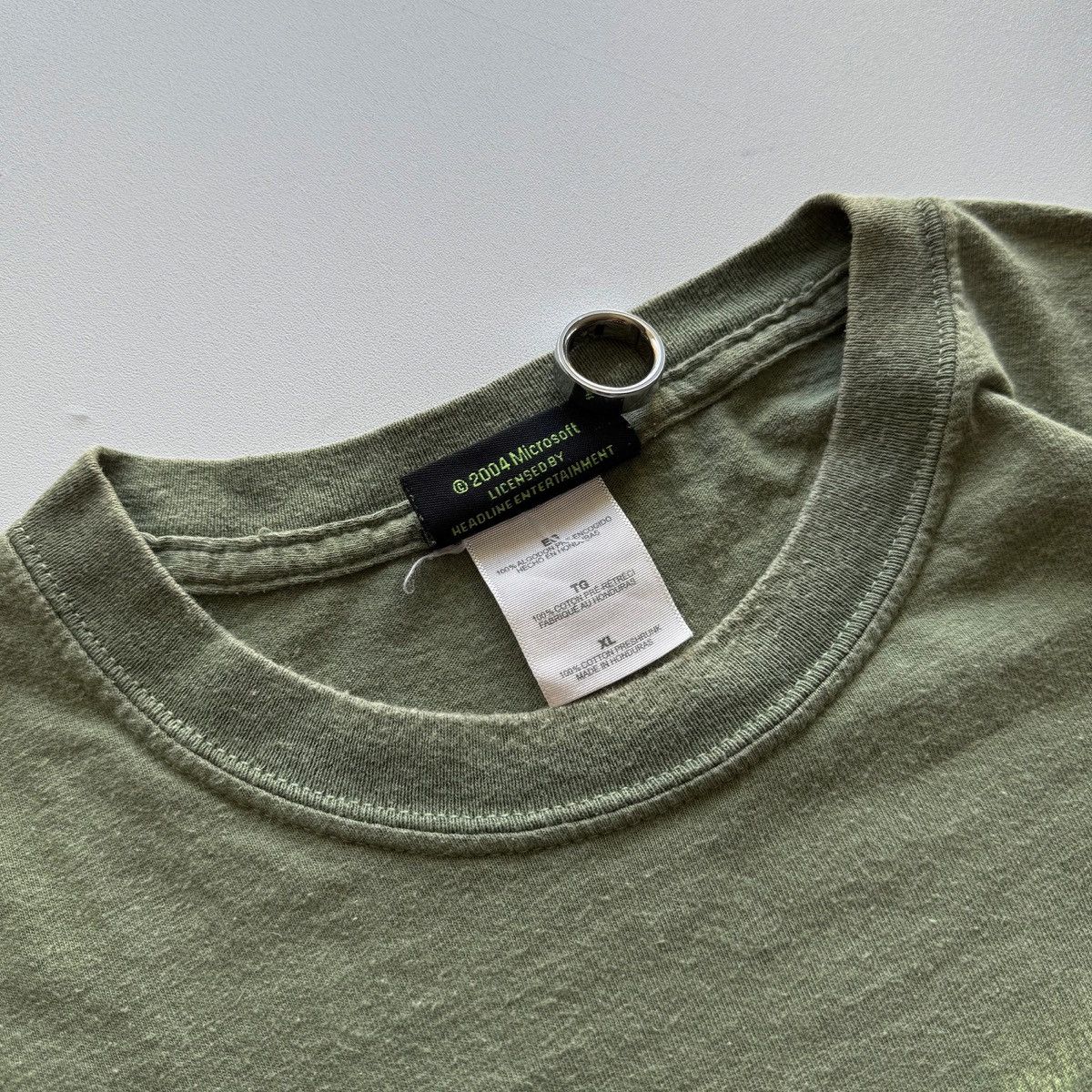 Vintage 2004 Halo 2 Master Chief Promo Tee Size US XL / EU 56 / 4 - 11 Thumbnail