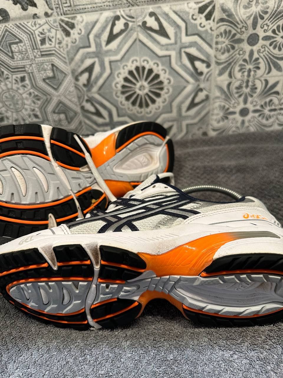 Asics ASICS GEL 1090 White Midnight – 37.5 (23.5 cm) – Stan 9/10 Size US 7.5 / IT 37.5 - 5 Thumbnail