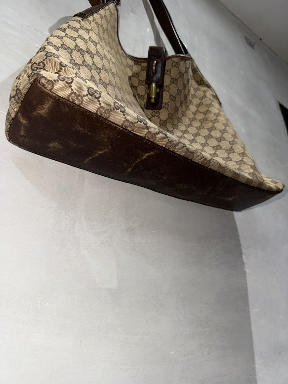 Gucci Vintage Gucci Jackie Nailhead Monogram Shoulder Bag Size ONE SIZE - 7 Thumbnail