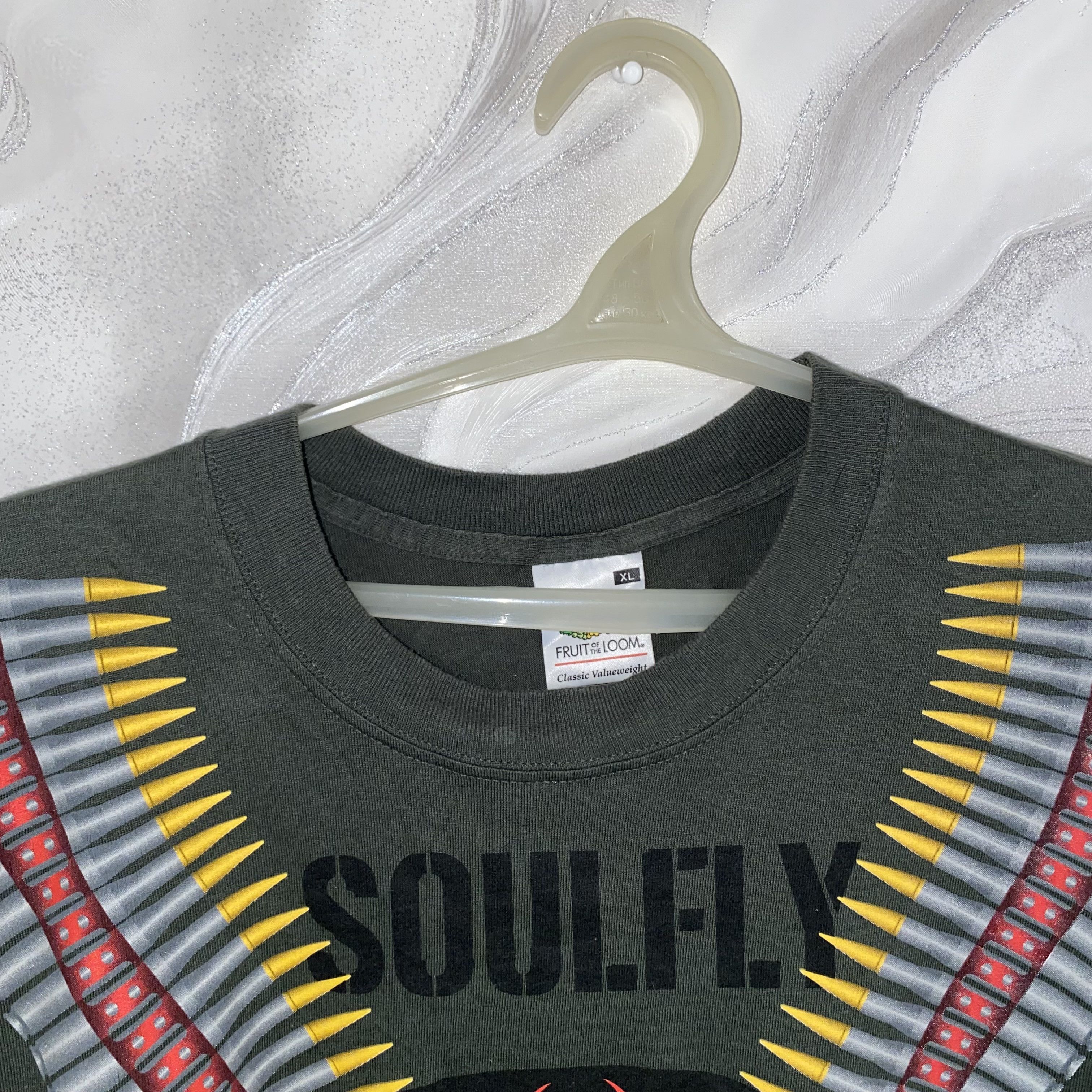 Vintage Soulfly Call To Arms Khaki T-Shirt Red 2003 tour Size XL Size US XL / EU 56 / 4 - 5 Thumbnail