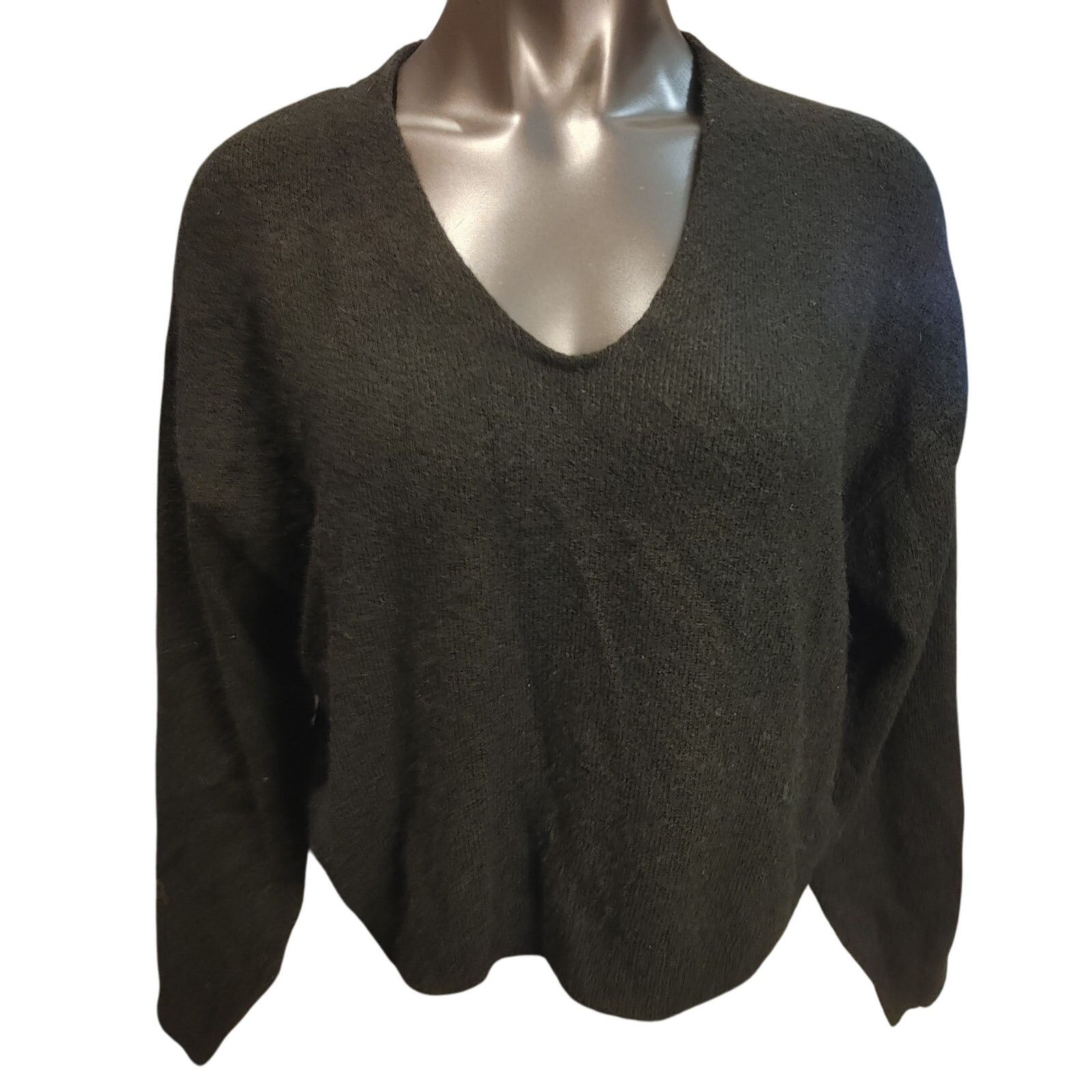 H&M H&M Women's XS Black Ribbed Knit Round Neck Sweater Size XS / US 0-2 / IT 36-38 - 1 Thumbnail
