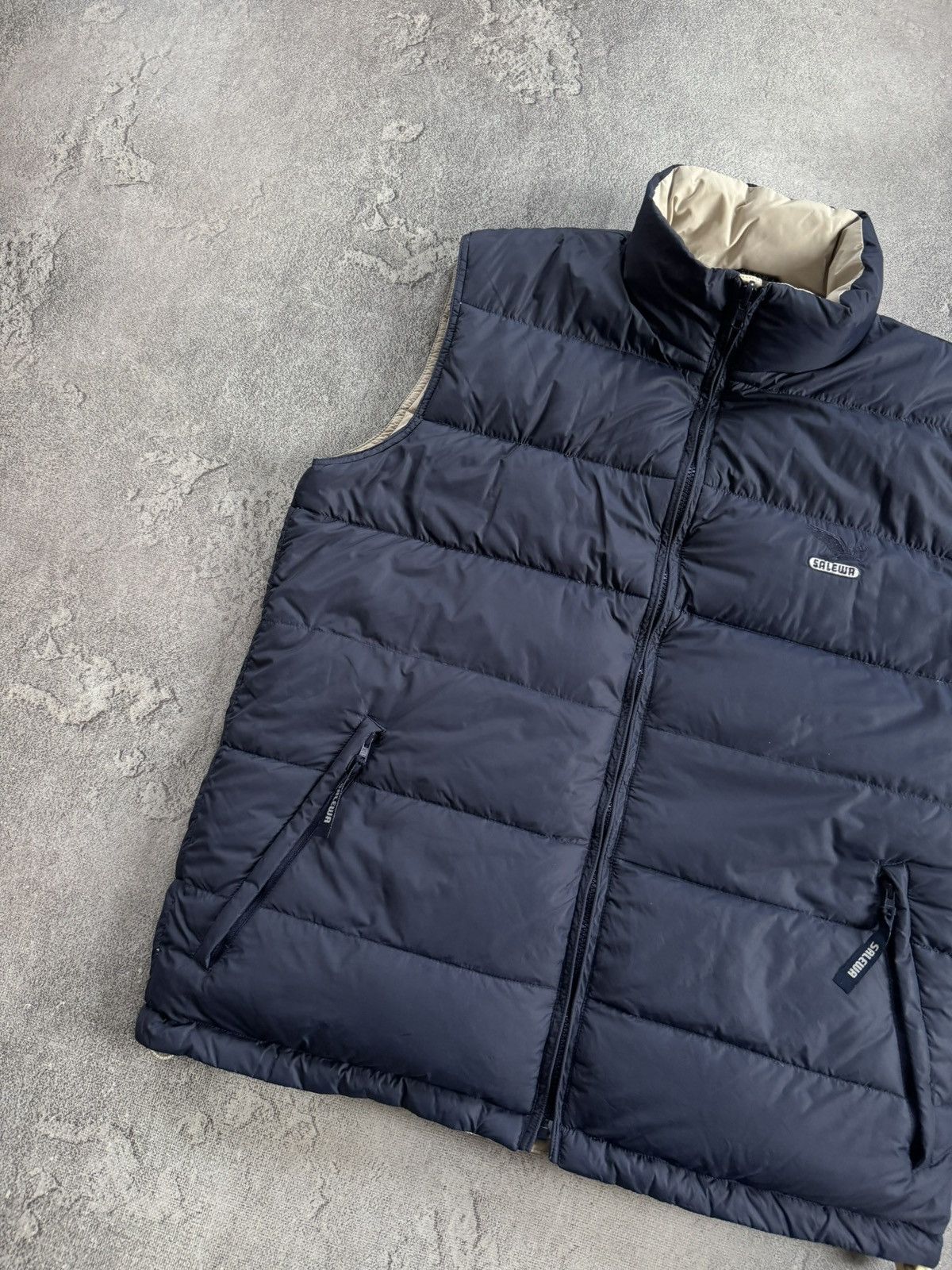 SALEWA Salewa L/size reversible down jacket vest sleeveless 00s Size US L / EU 52-54 / 3 - 5 Thumbnail
