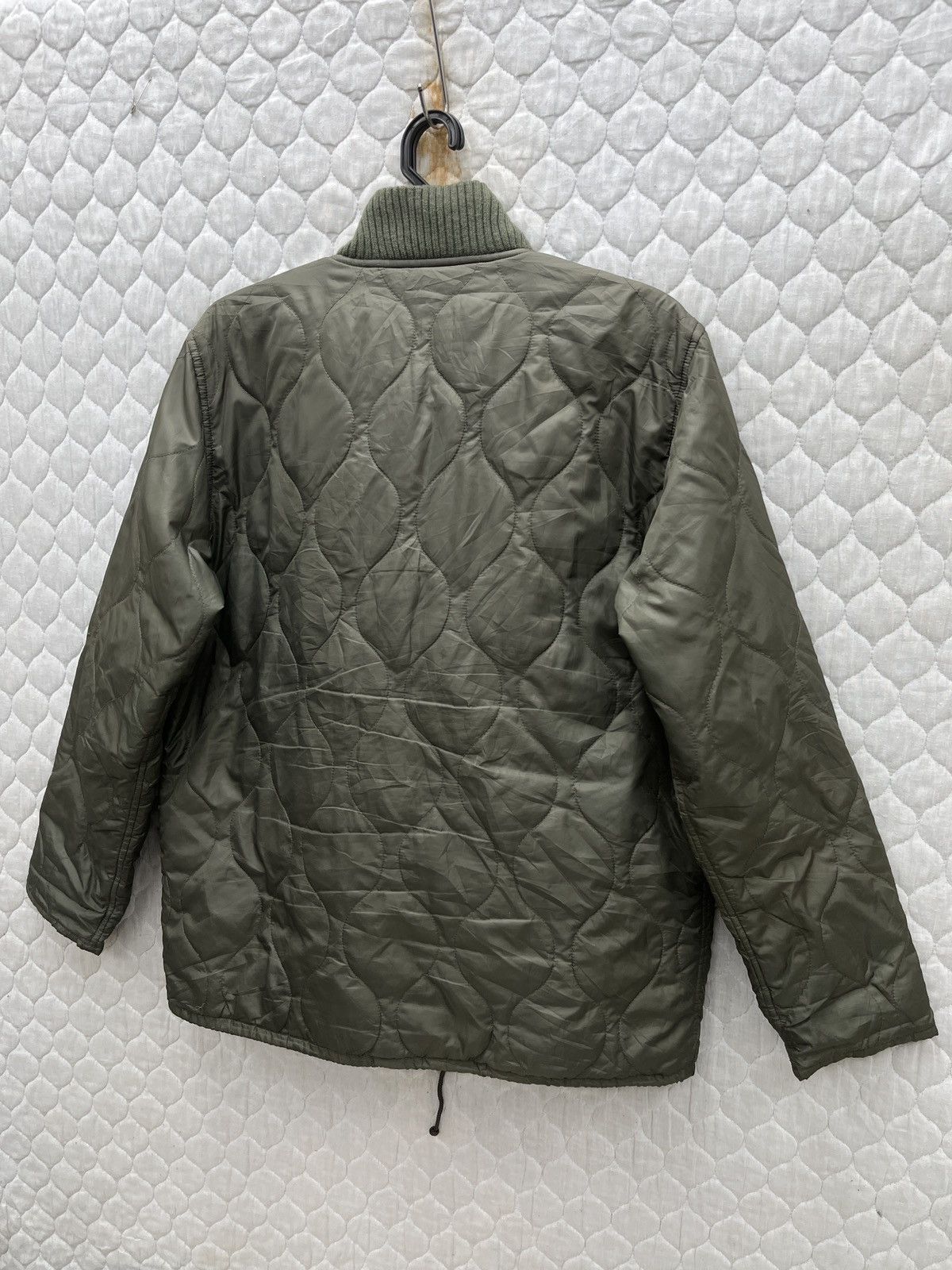 Alpha Industries 🔥🔥🔥STEALS ALPHA INDUSTRIES LIGHT JACKET Size US M / EU 48-50 / 2 - 6 Thumbnail