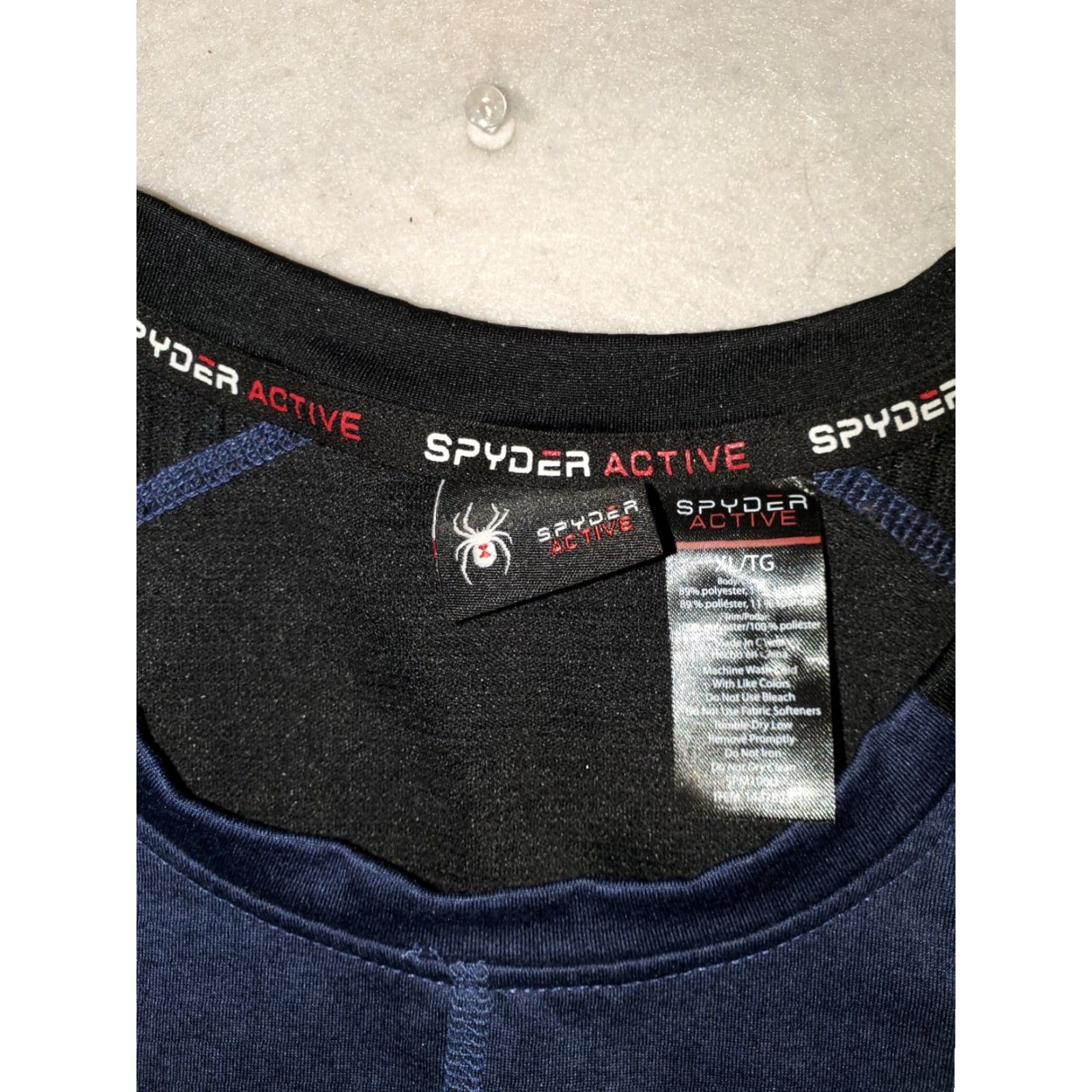 Spyder Spyder Active Original Navy Blue XL Long Sleeve Shirt Mens Athletic T-Shirt 90s Vintage? No. Size US XL / EU 56 / 4 - 4 Thumbnail