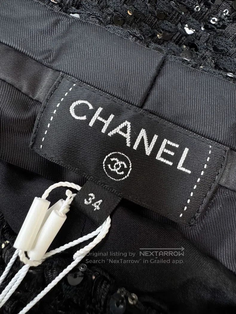 Chanel Chanel 22P popular black full of stars embroidery sequins Size 42" / US 20 - 7 Thumbnail