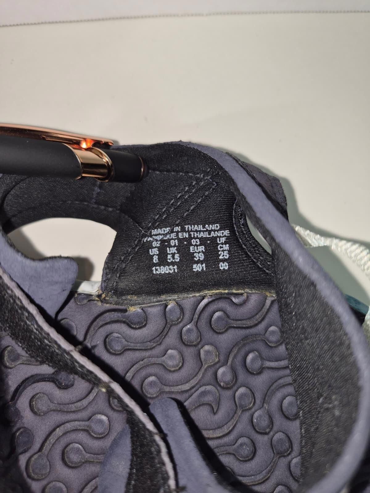 Nike Vintage Nike ACG Sport Sandals Women's Size 8 Black Gray Size US 8 / IT 38 - 9 Thumbnail