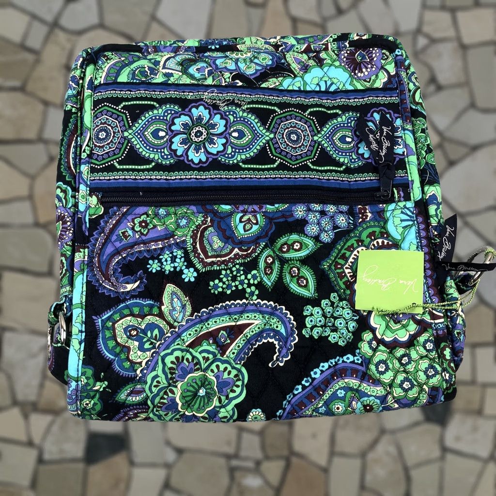 Vera Bradley Vera Bradley Bag Blue Rhapsody Mailbag Crossbody Purse Floral Handbag NEW Size ONE SIZE - 1 Thumbnail